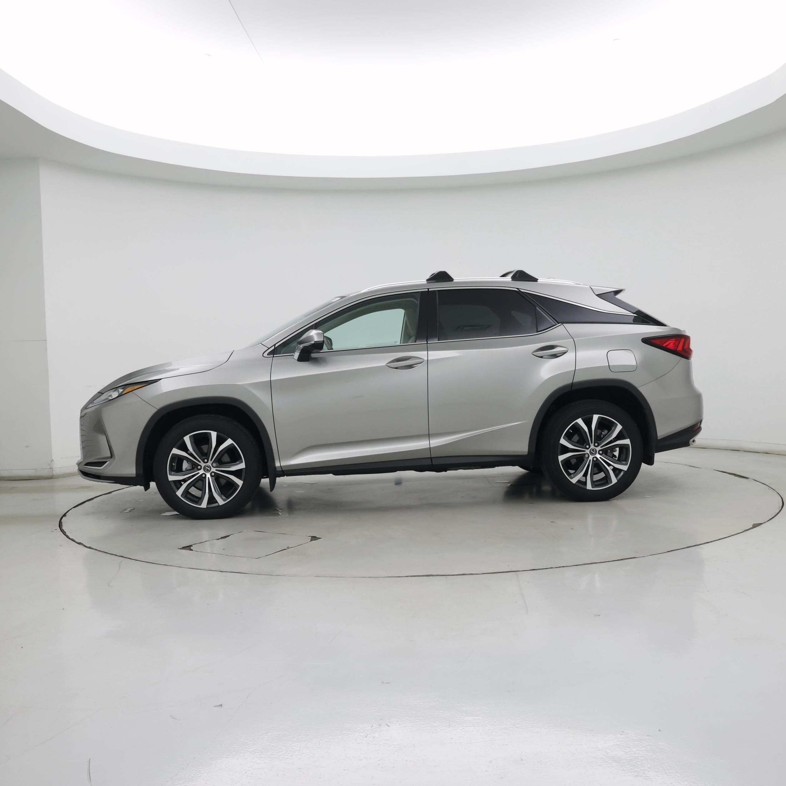 Thumbnail: 2020 Lexus RX - 3