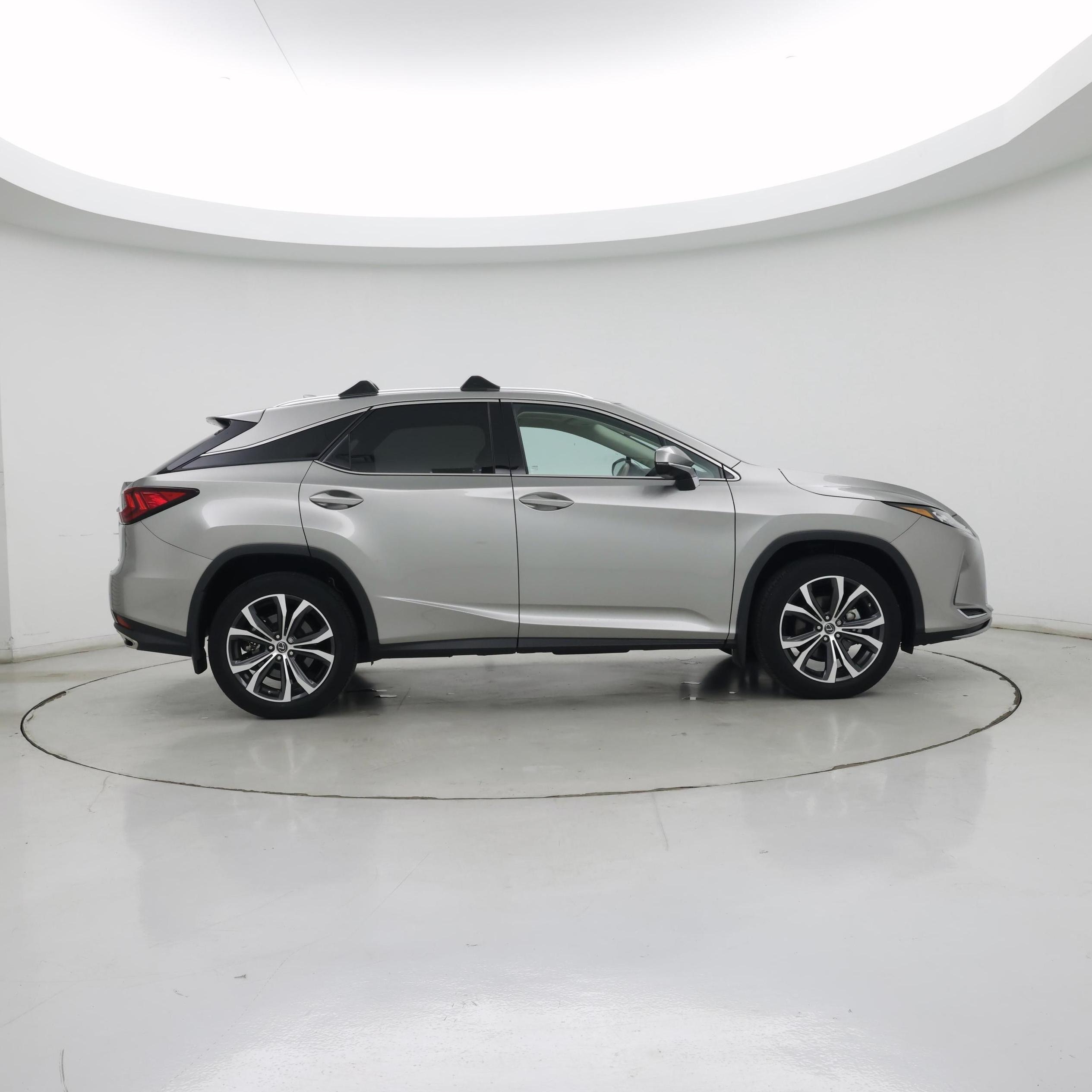 Thumbnail: 2020 Lexus RX - 7