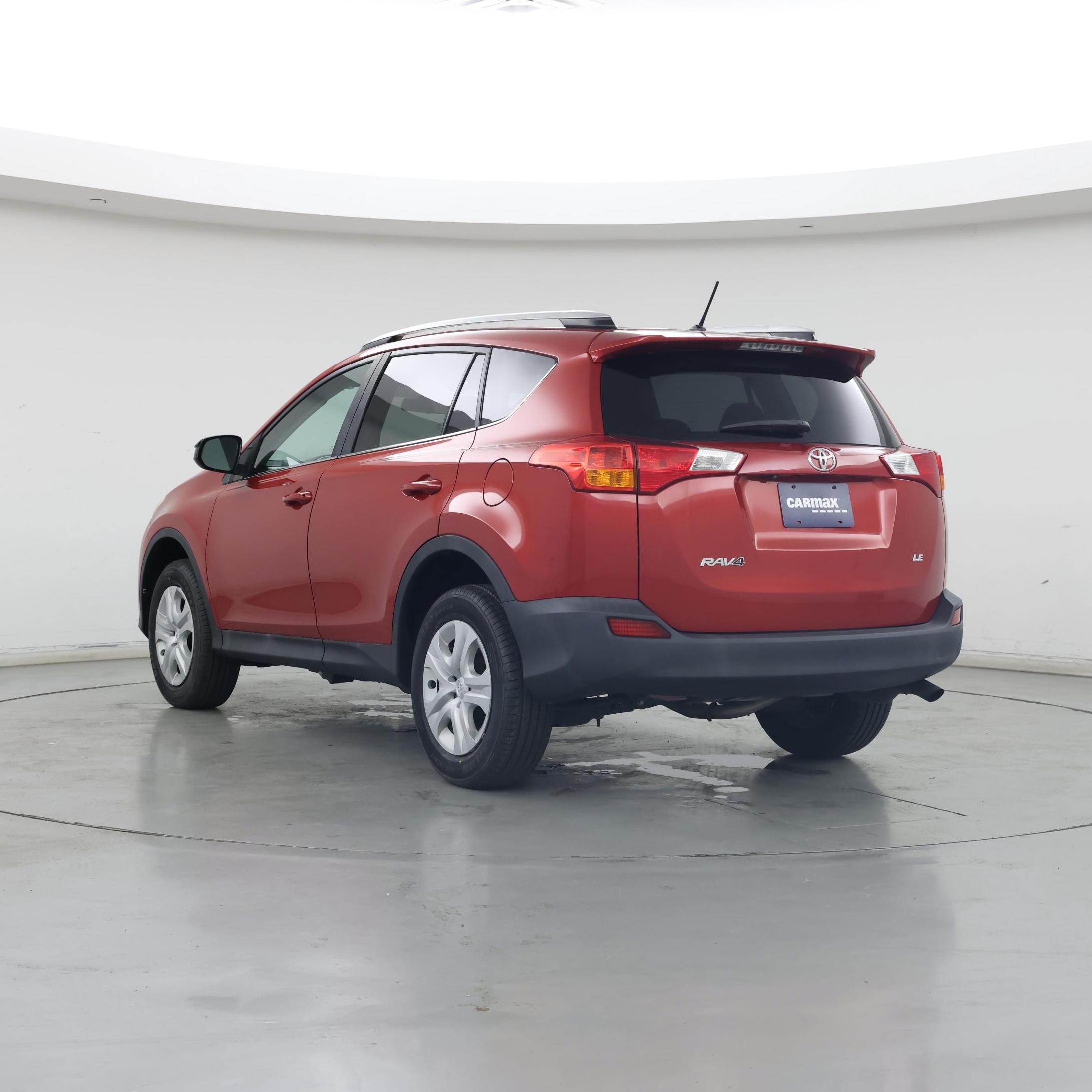 Thumbnail: 2015 Toyota RAV4 - 2