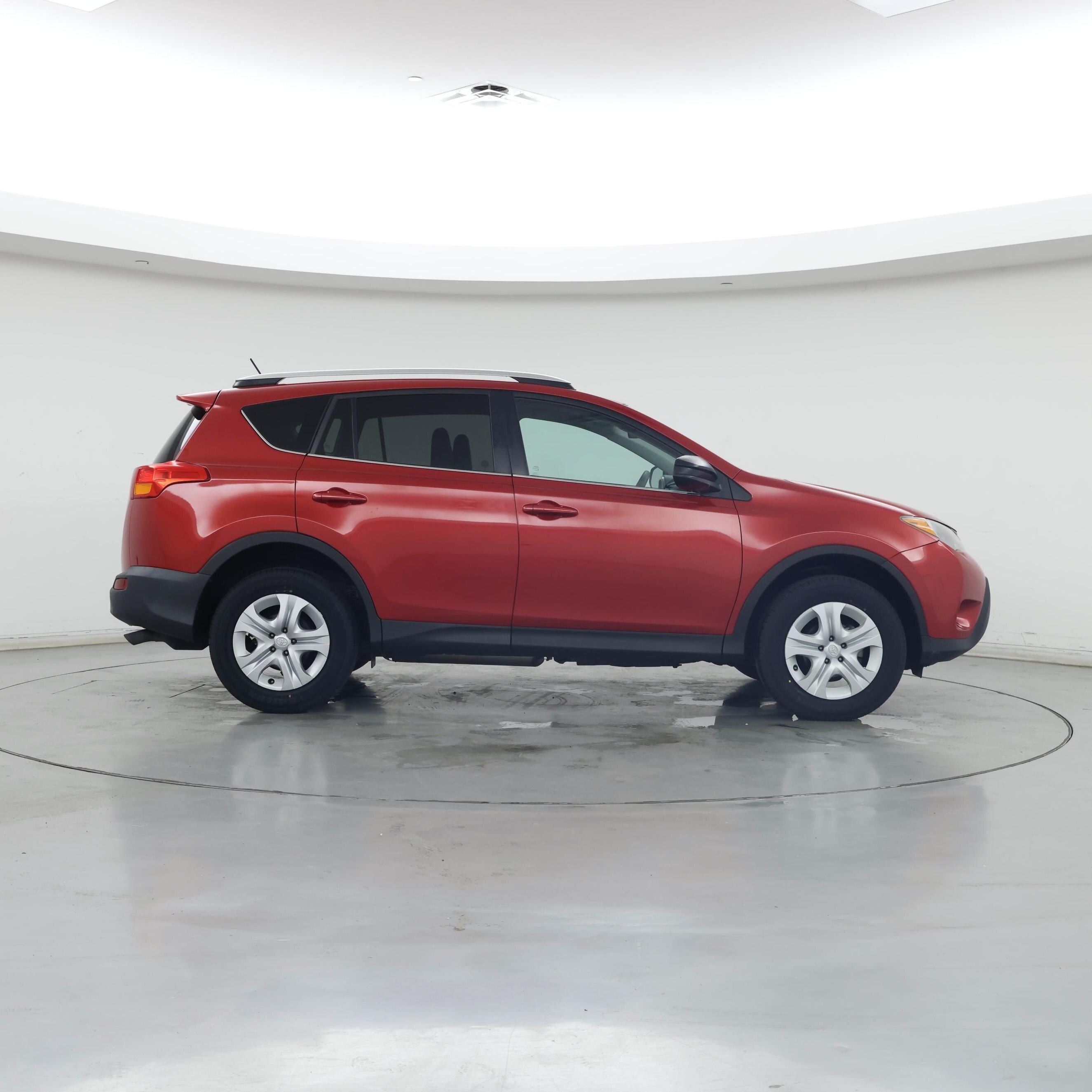 Thumbnail: 2015 Toyota RAV4 - 7