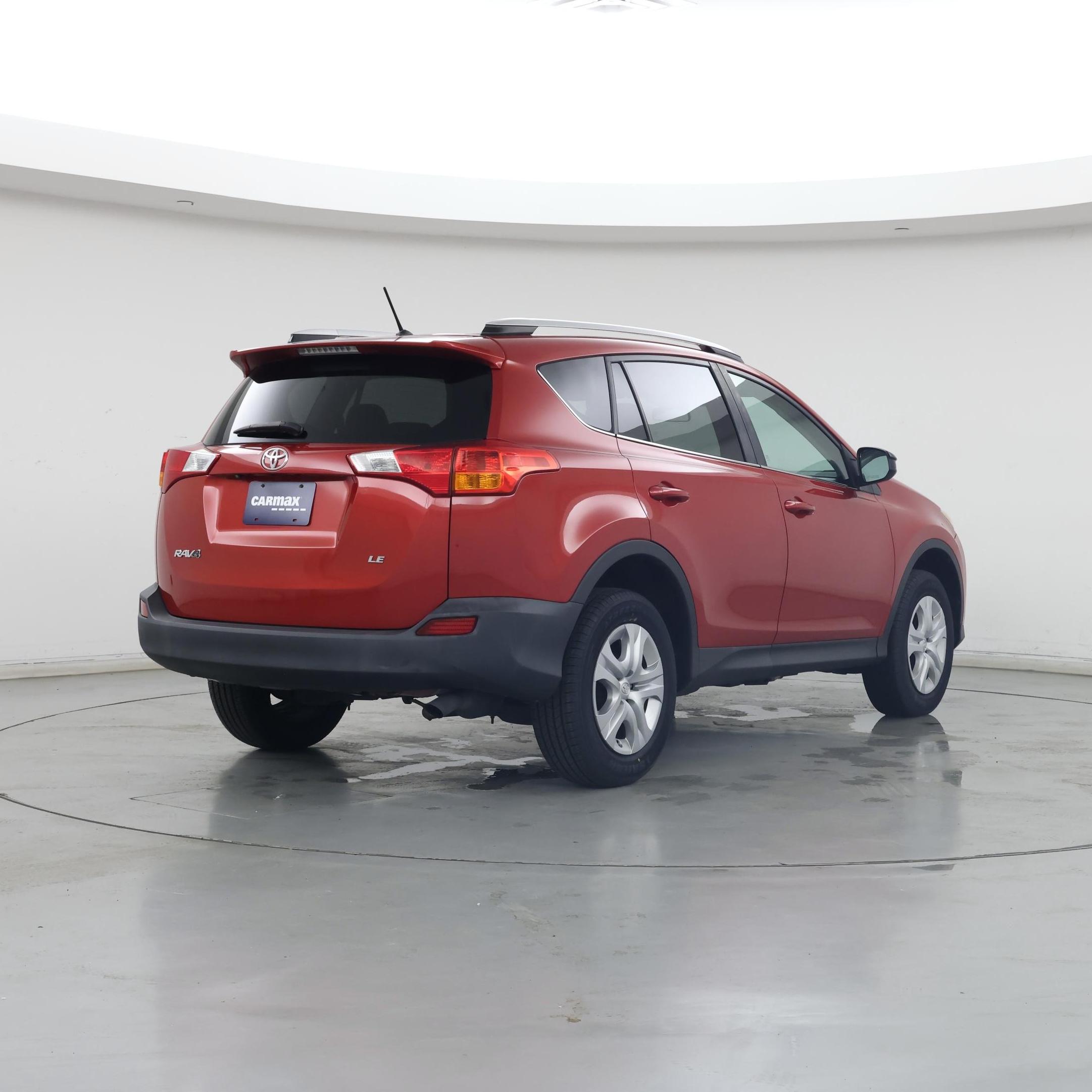 Thumbnail: 2015 Toyota RAV4 - 8