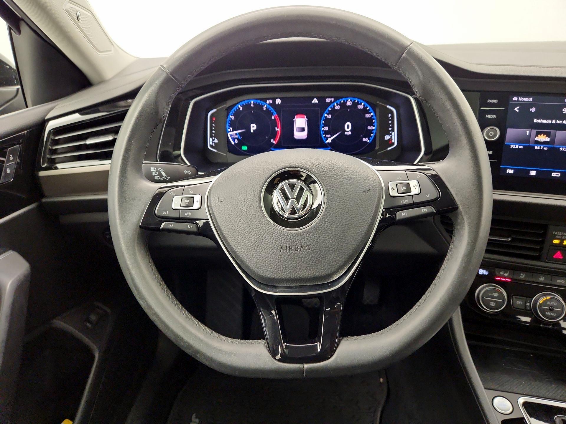 Thumbnail: 2020 Volkswagen Jetta - 10