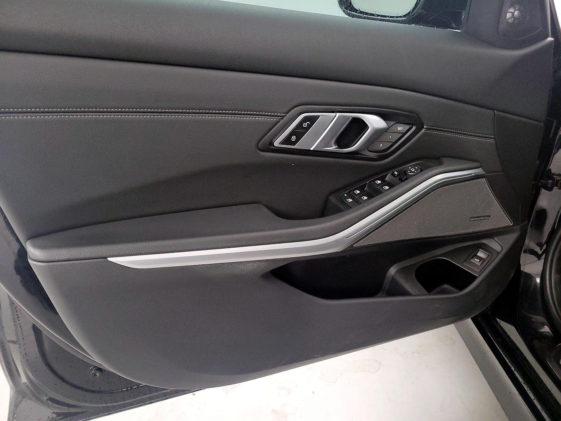 Thumbnail: 2020 BMW 3 Series - 12