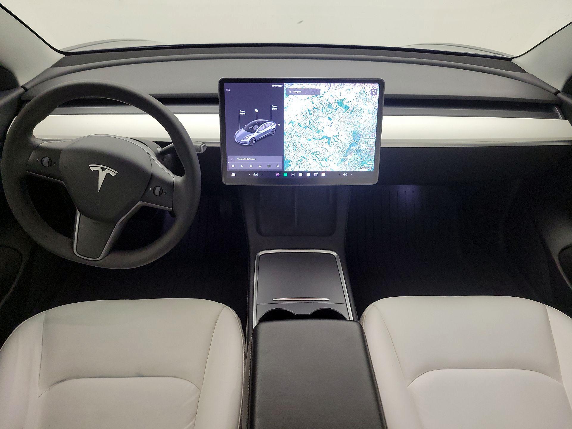 Thumbnail: 2021 Tesla Model 3 - 9