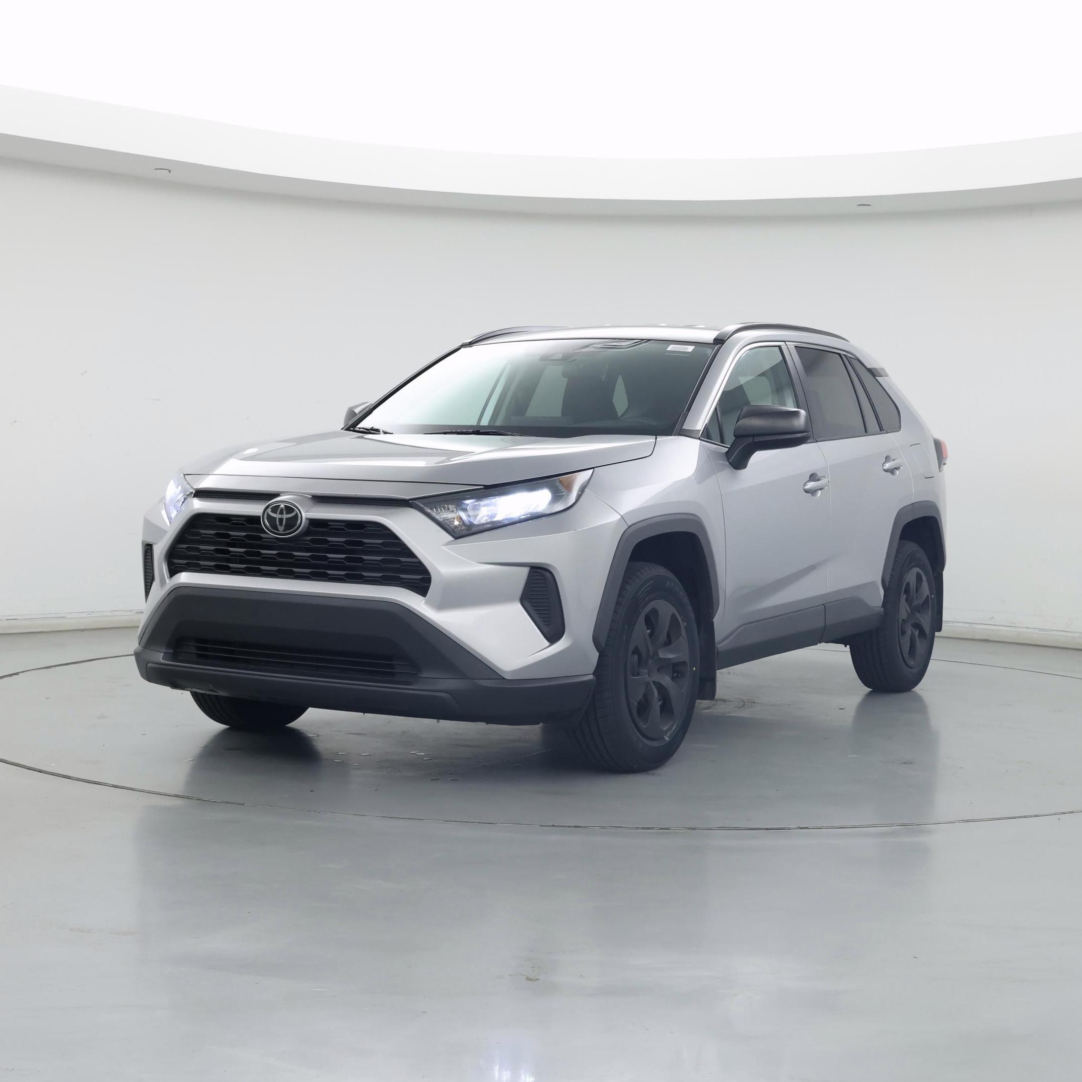 Thumbnail: 2021 Toyota RAV4 - 4