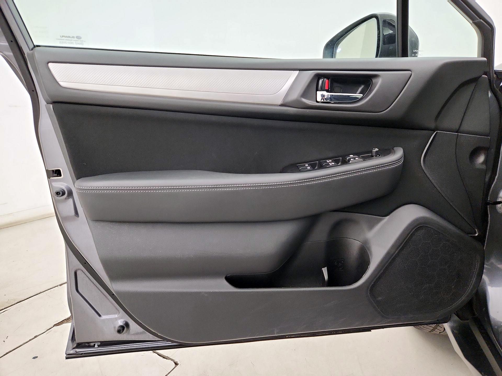 Thumbnail: 2019 Subaru Outback - 12
