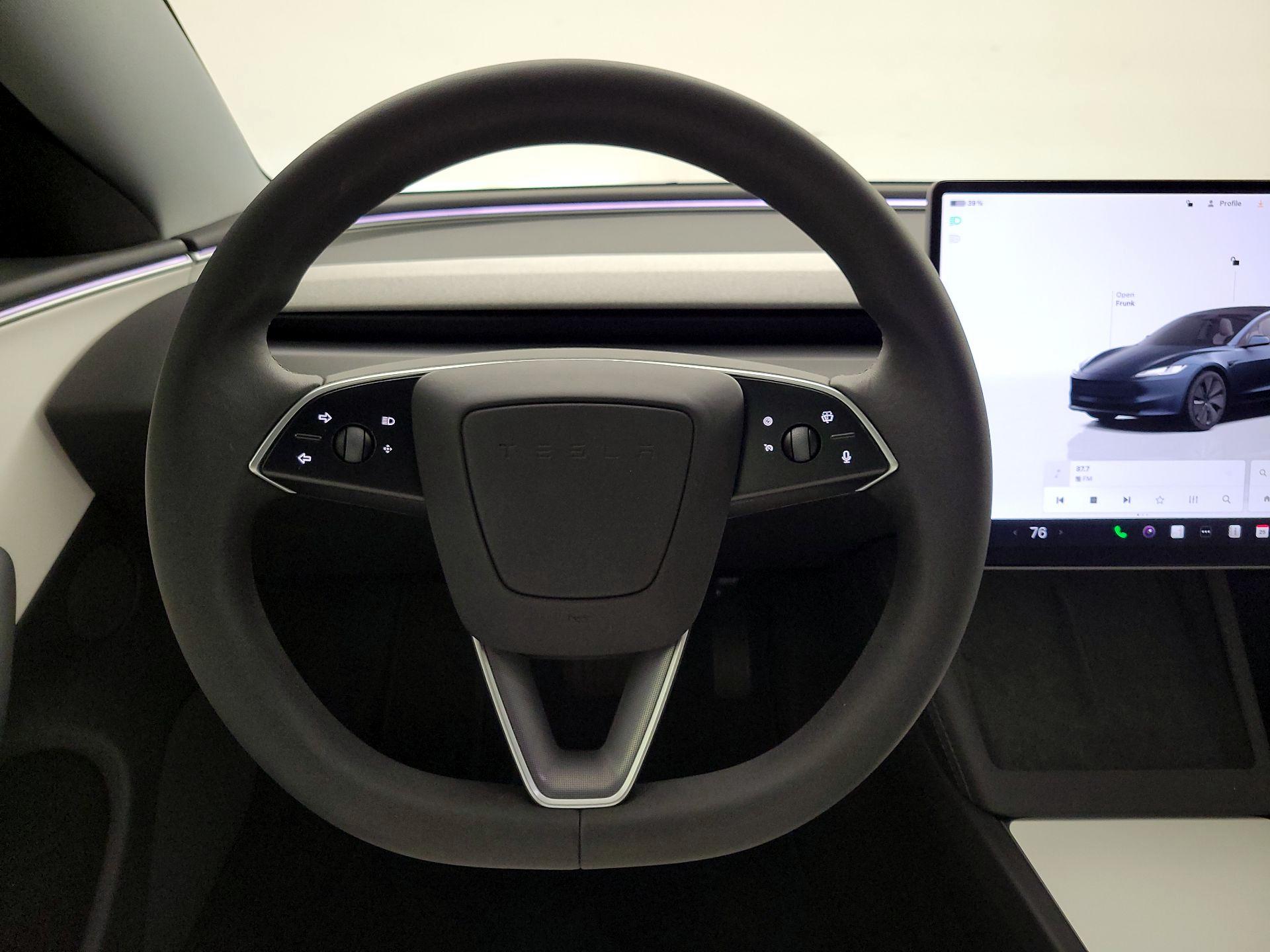 Thumbnail: 2025 Tesla Model 3 - 10