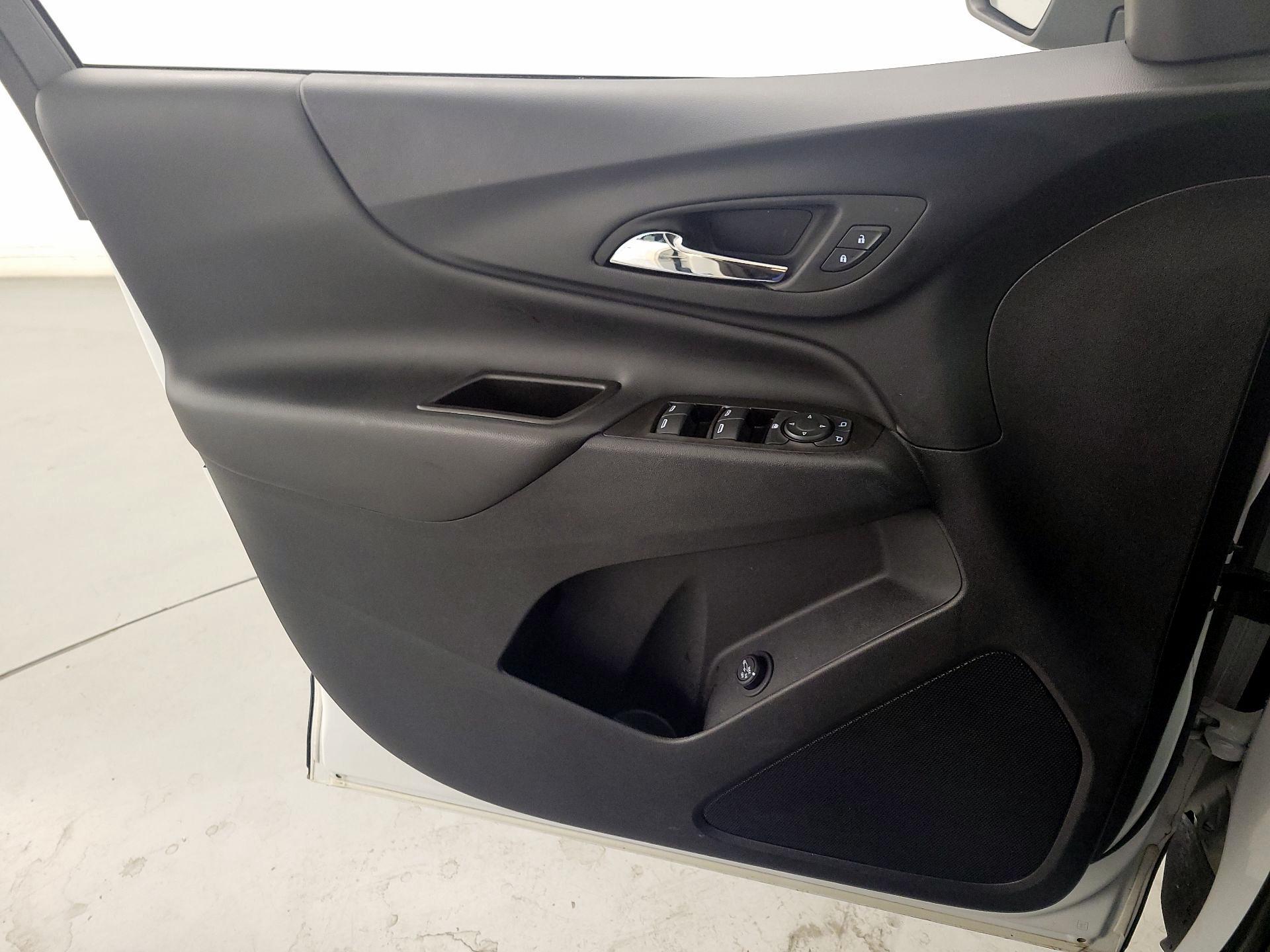 Thumbnail: 2023 Chevrolet Equinox - 12