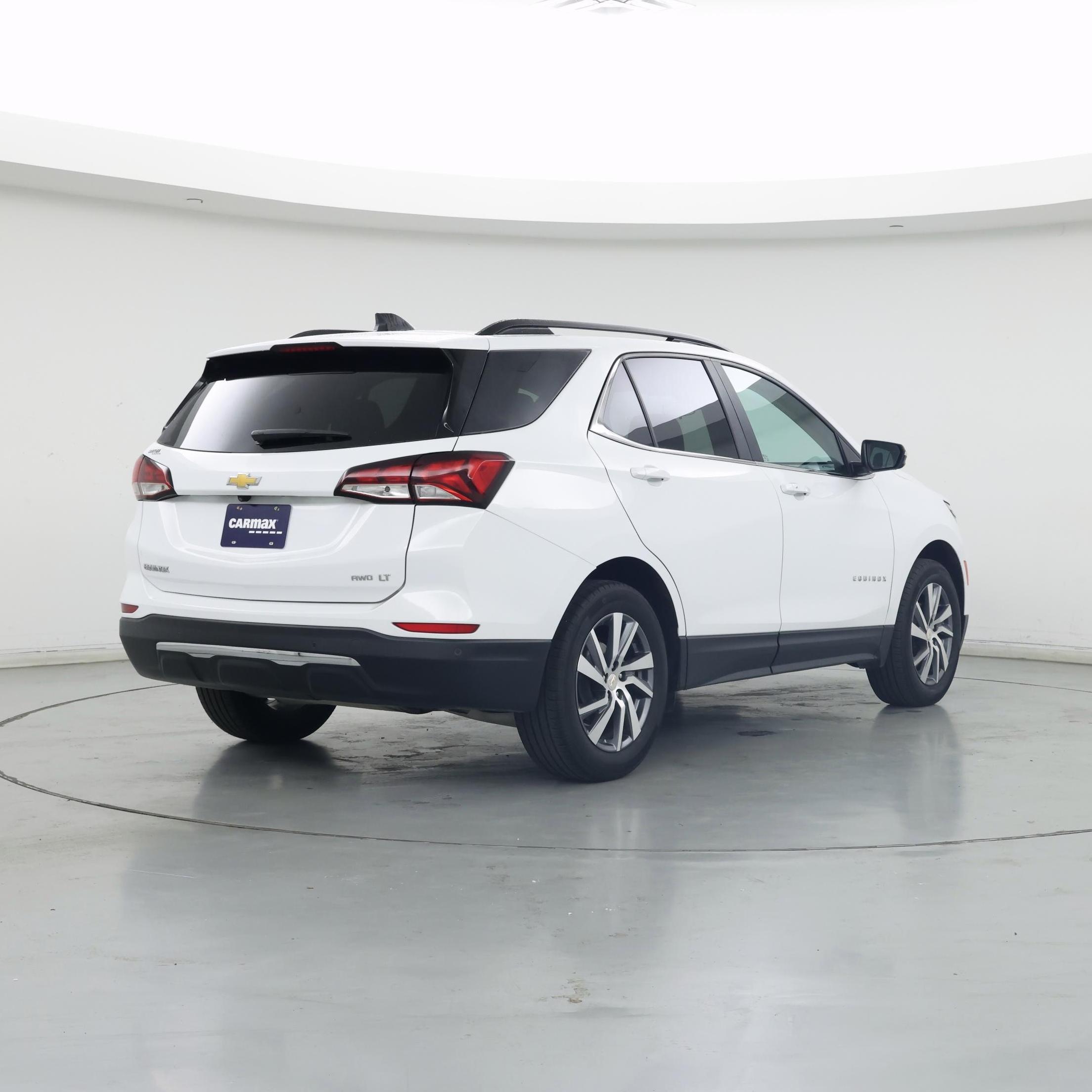 Thumbnail: 2023 Chevrolet Equinox - 8