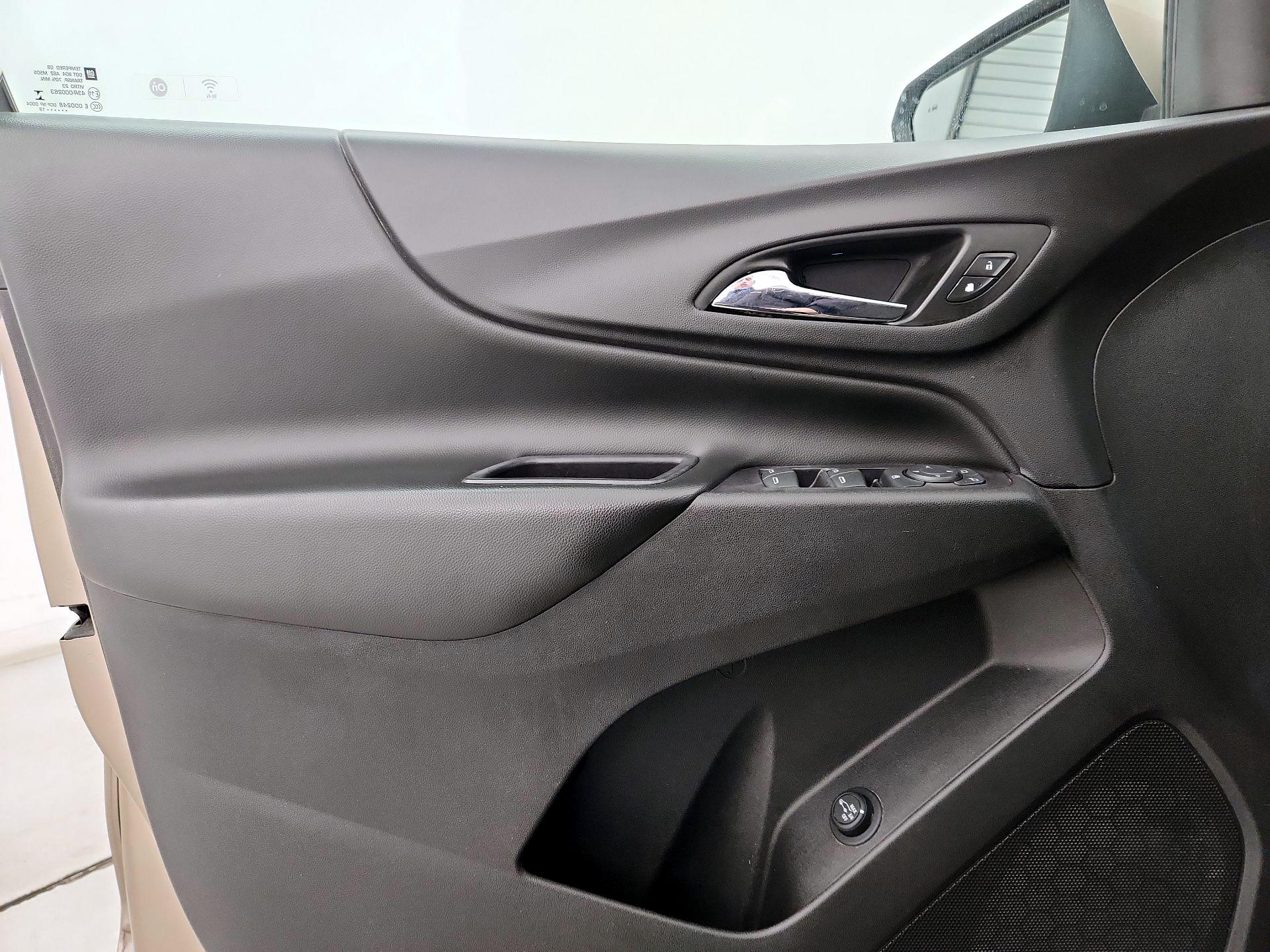 Thumbnail: 2019 Chevrolet Equinox - 12