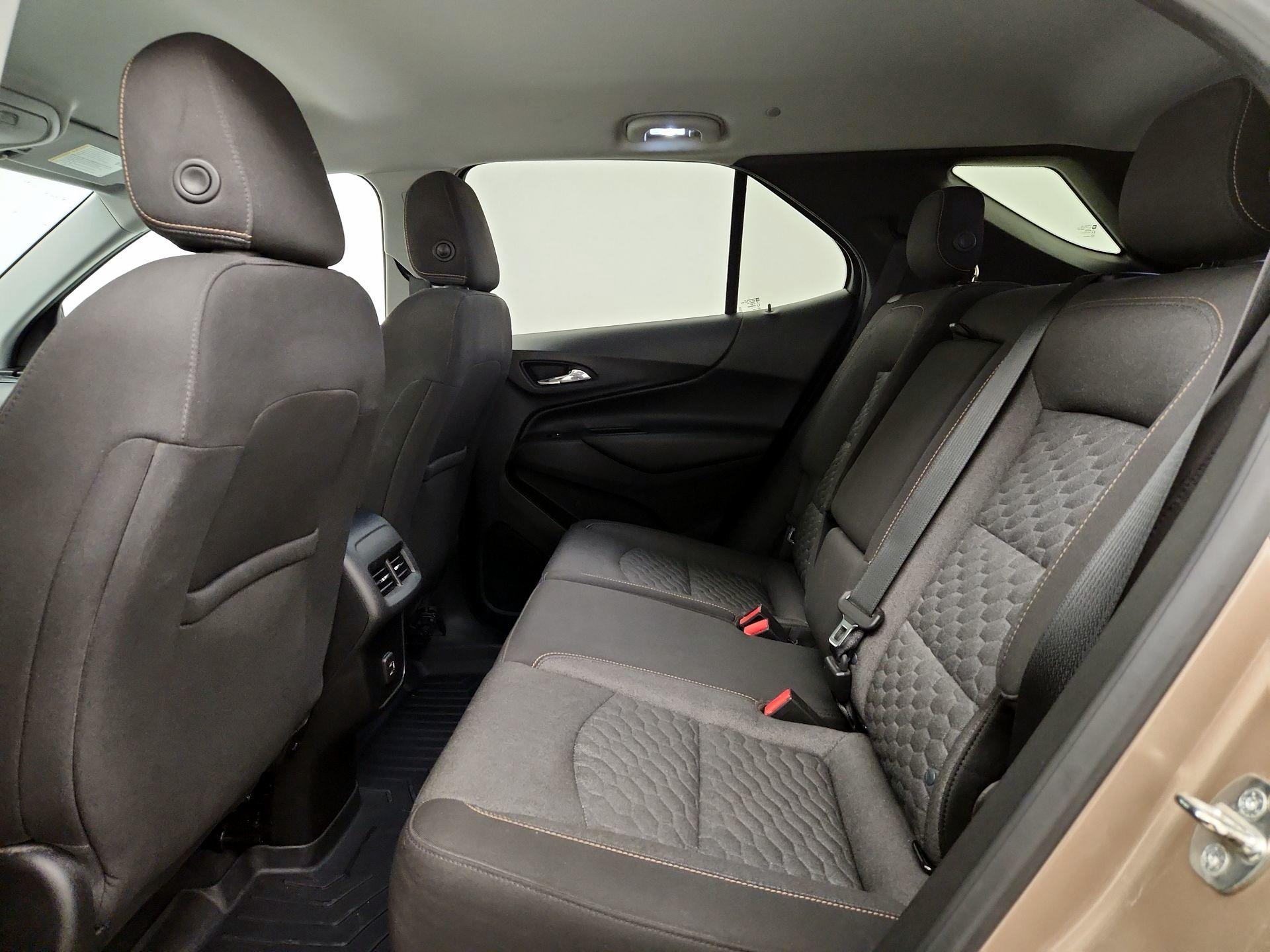 Thumbnail: 2019 Chevrolet Equinox - 19