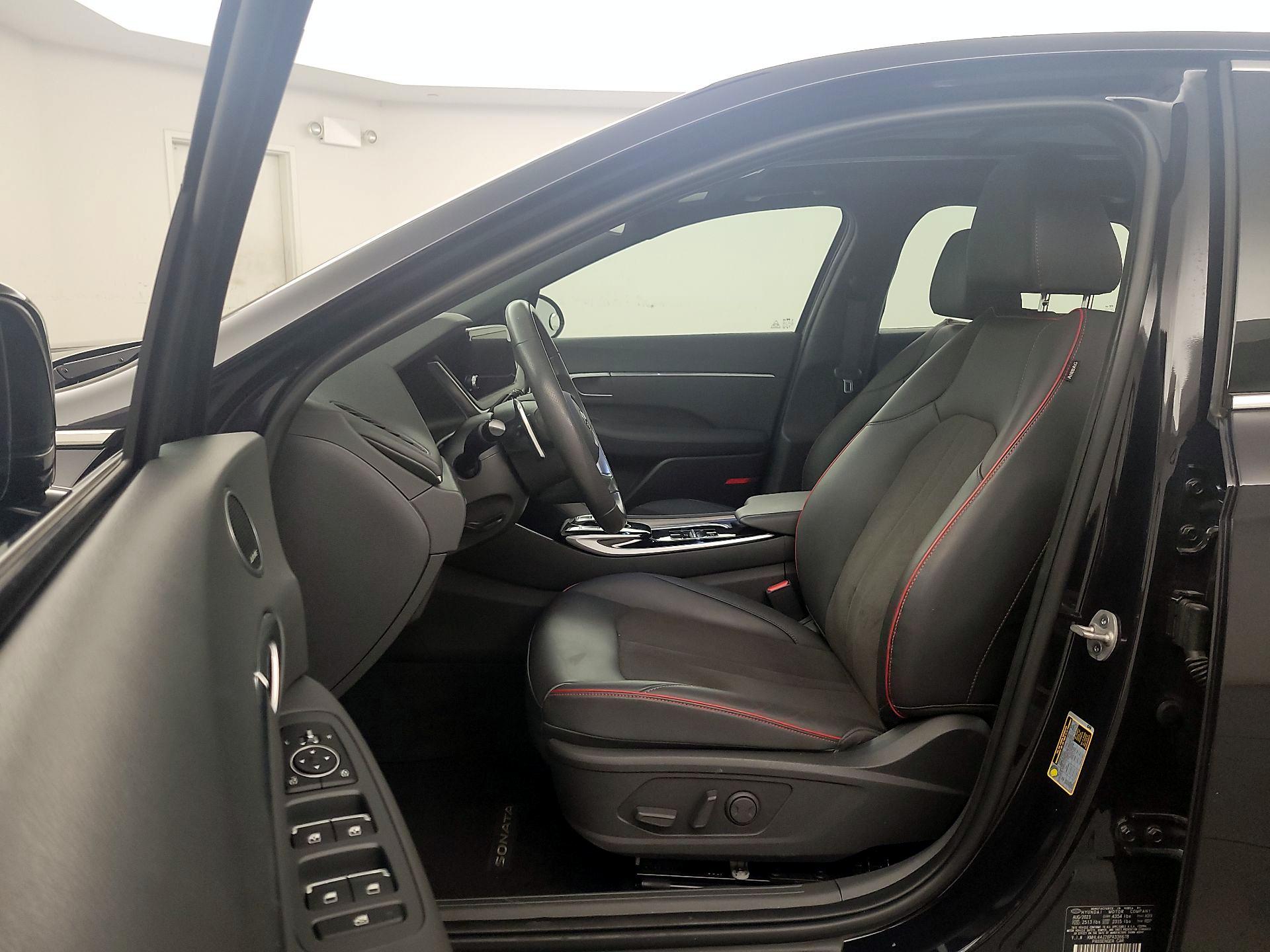 Thumbnail: 2023 Hyundai Sonata - 11