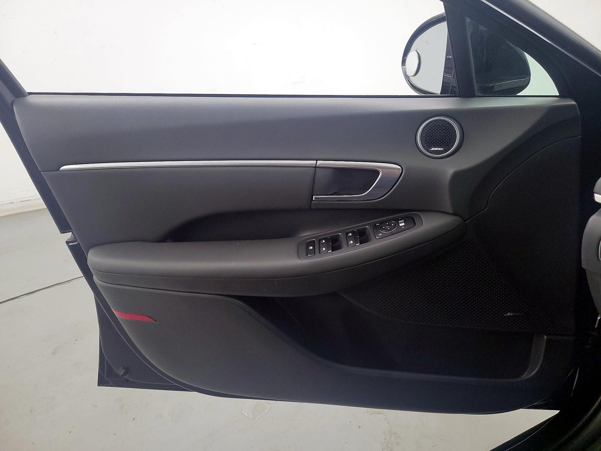 Thumbnail: 2023 Hyundai Sonata - 12