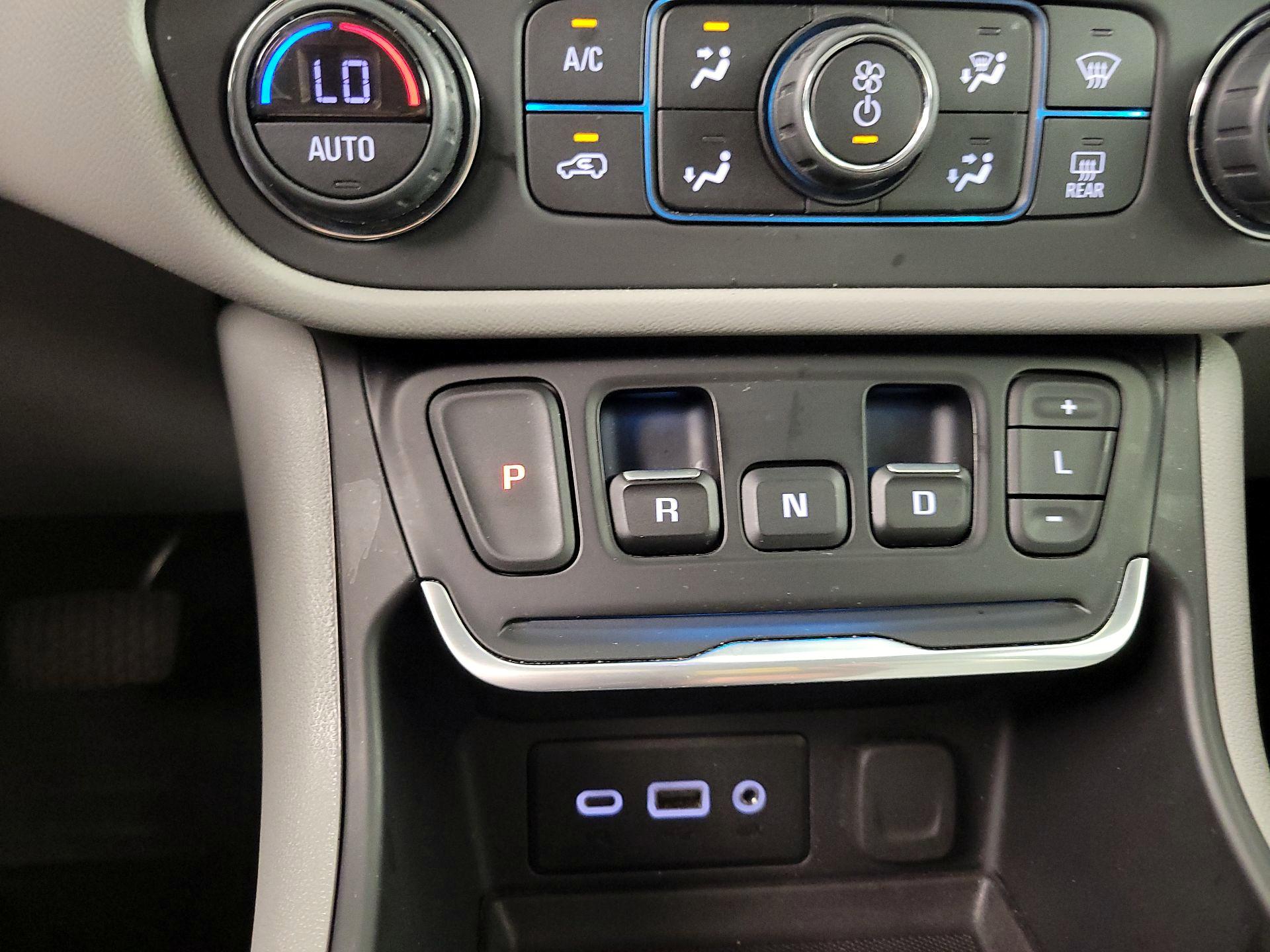 Thumbnail: 2021 GMC Terrain - 17