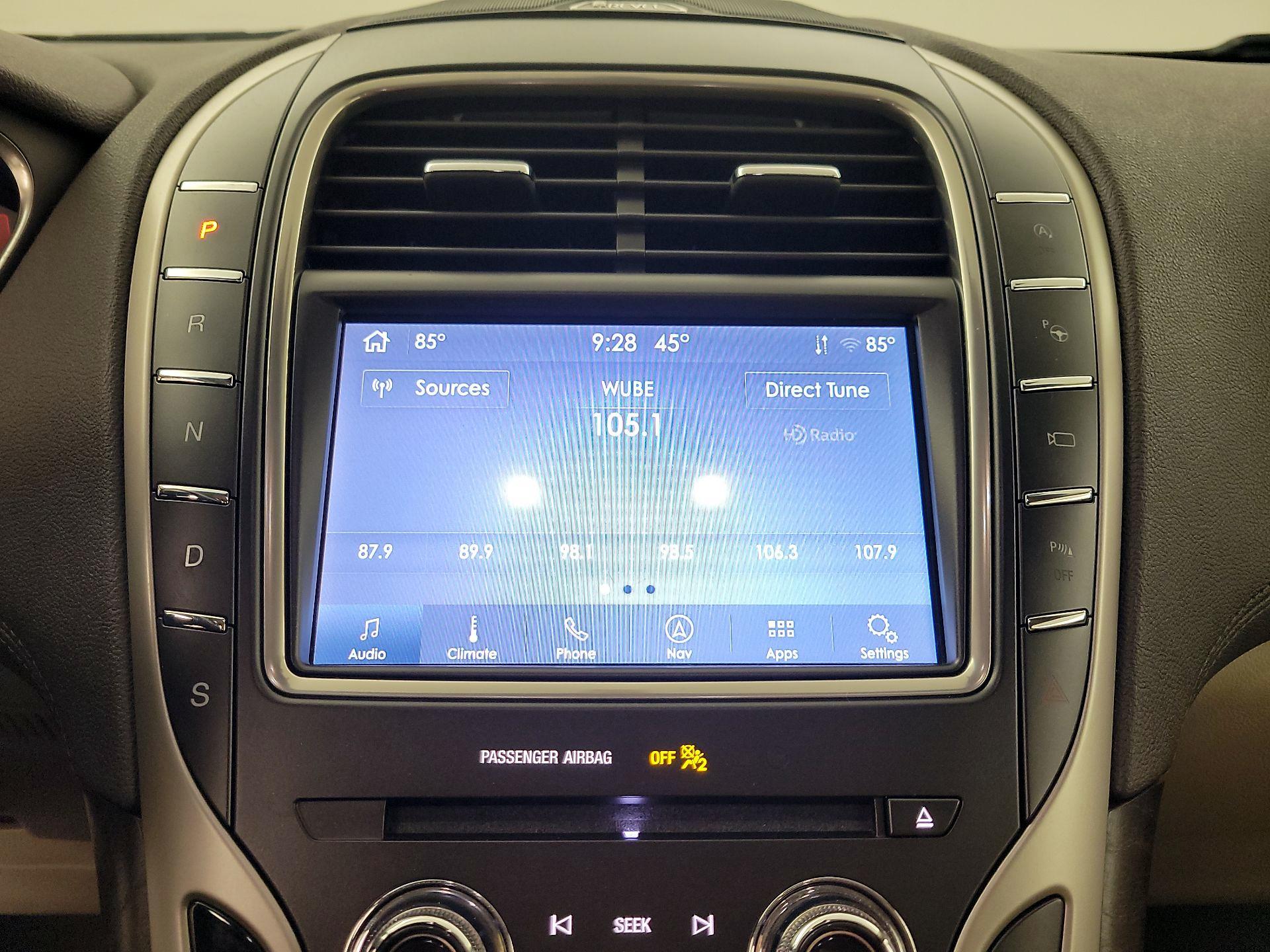 Thumbnail: 2020 Lincoln Nautilus - 16