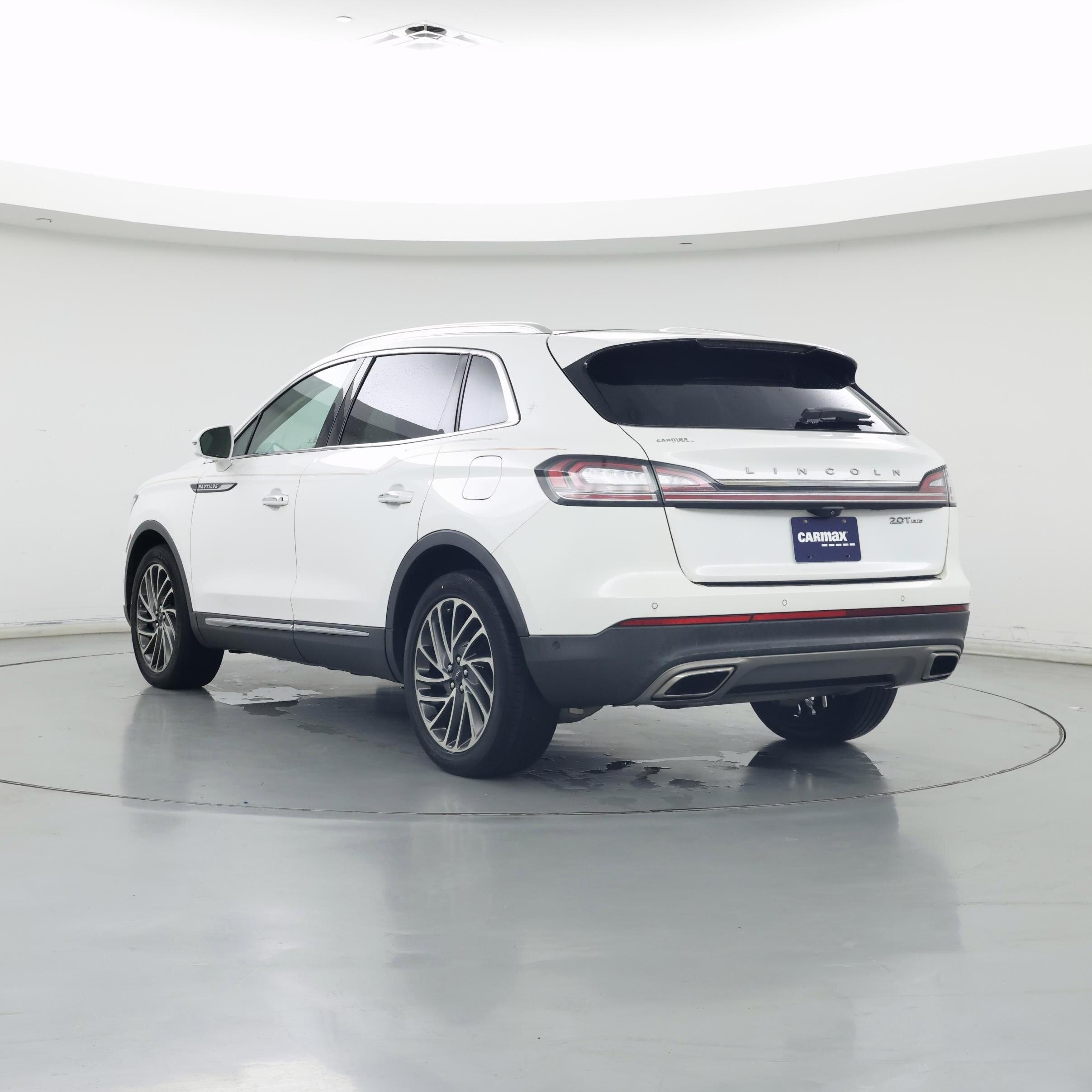 Thumbnail: 2020 Lincoln Nautilus - 2