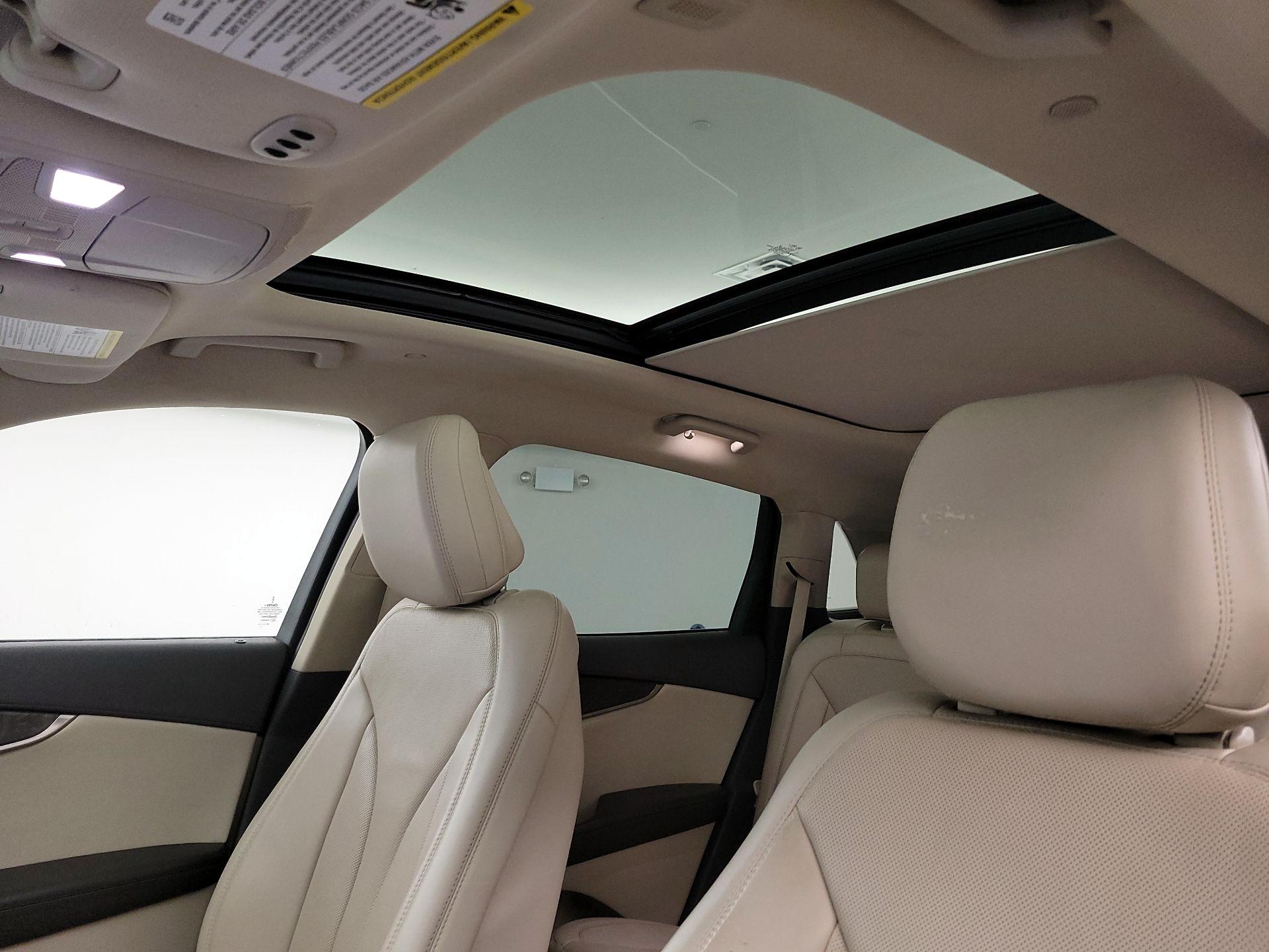 Thumbnail: 2020 Lincoln Nautilus - 20