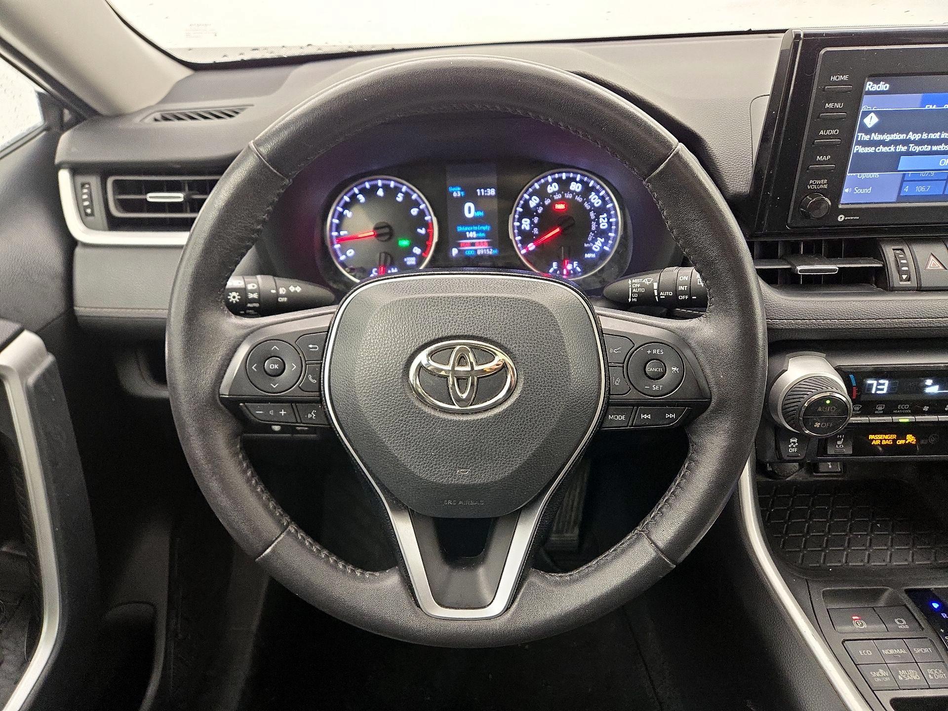 Thumbnail: 2021 Toyota RAV4 - 10