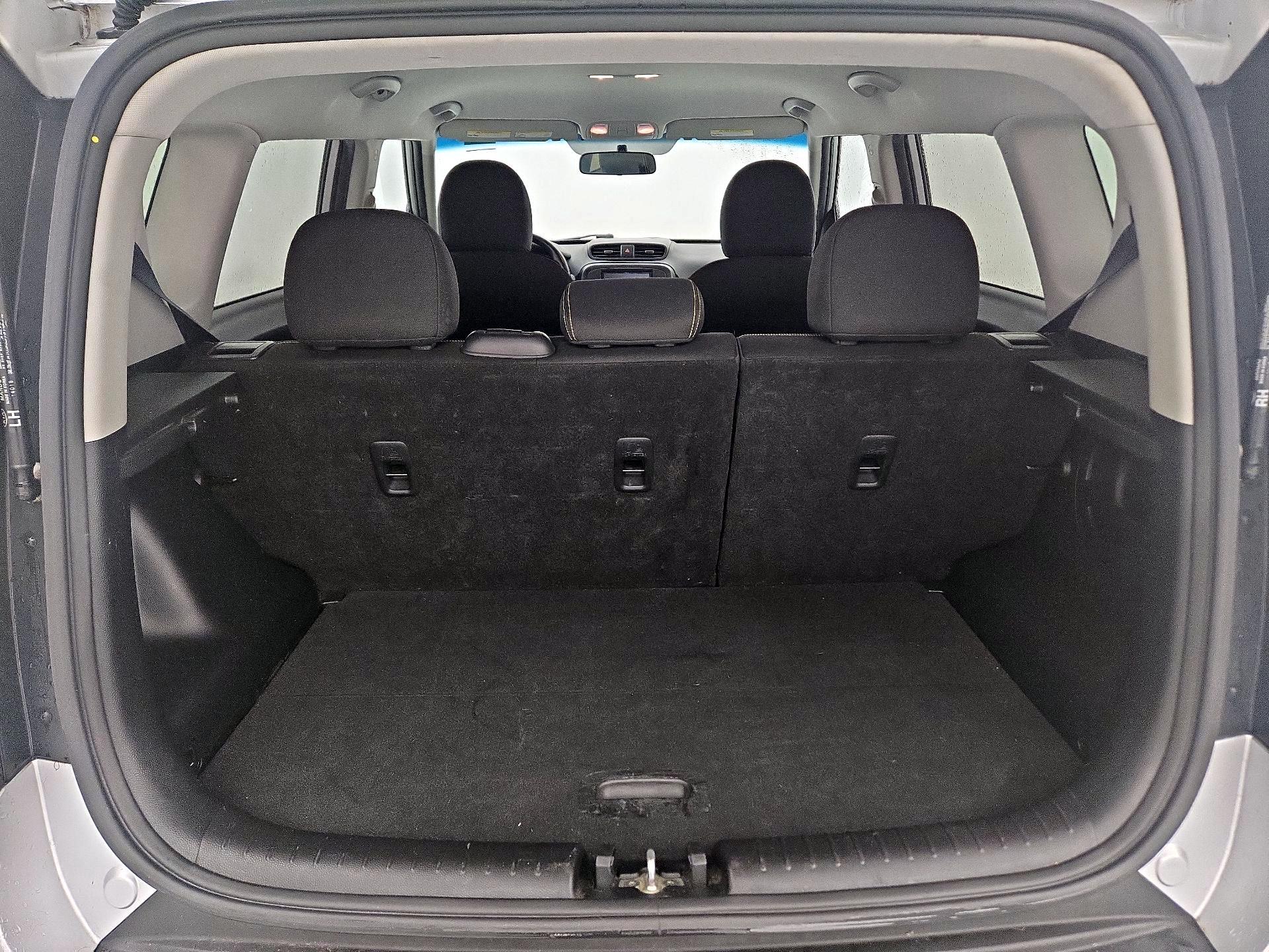 Thumbnail: 2014 Kia Soul - 20