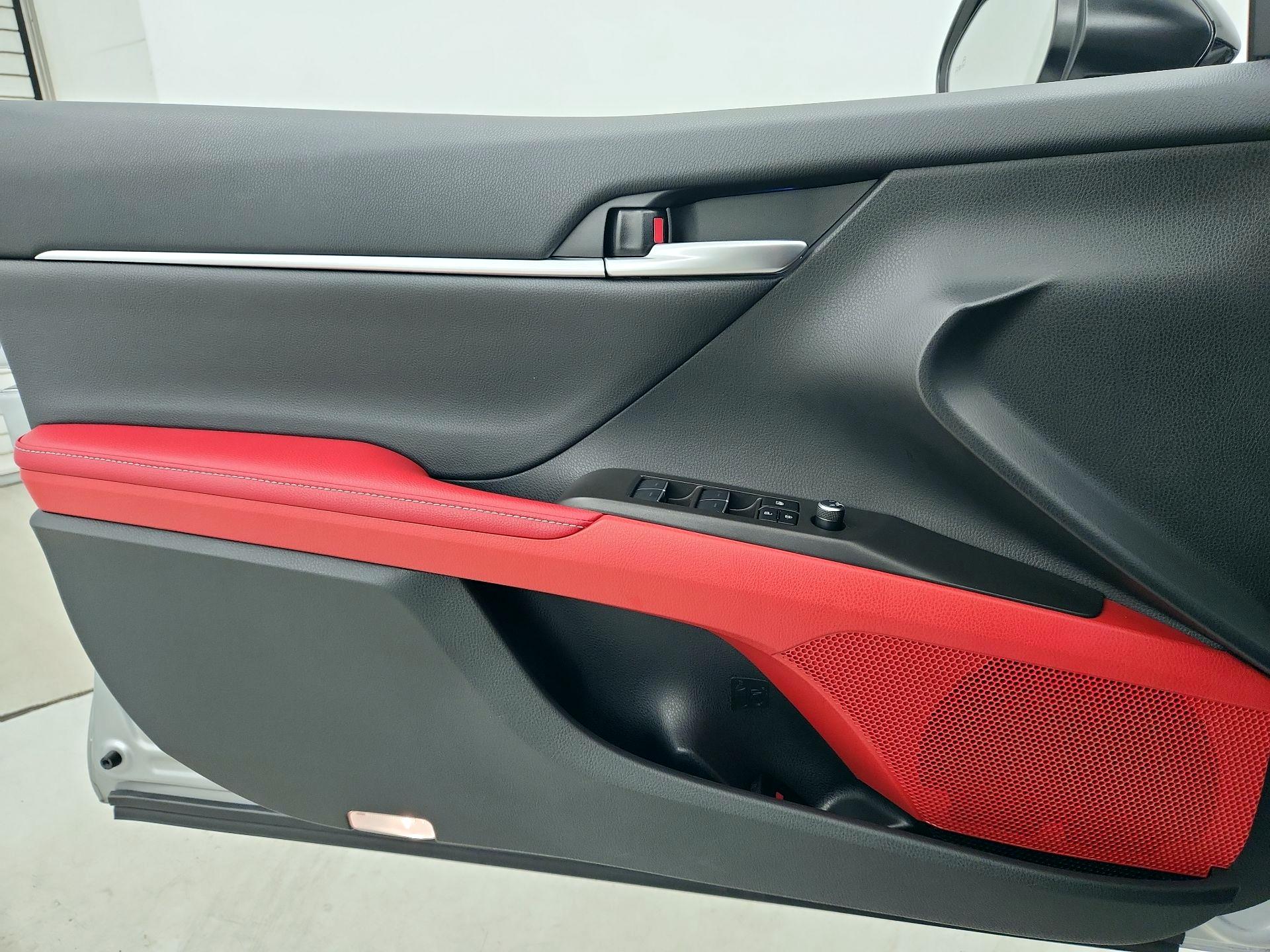 Thumbnail: 2024 Toyota Camry - 12