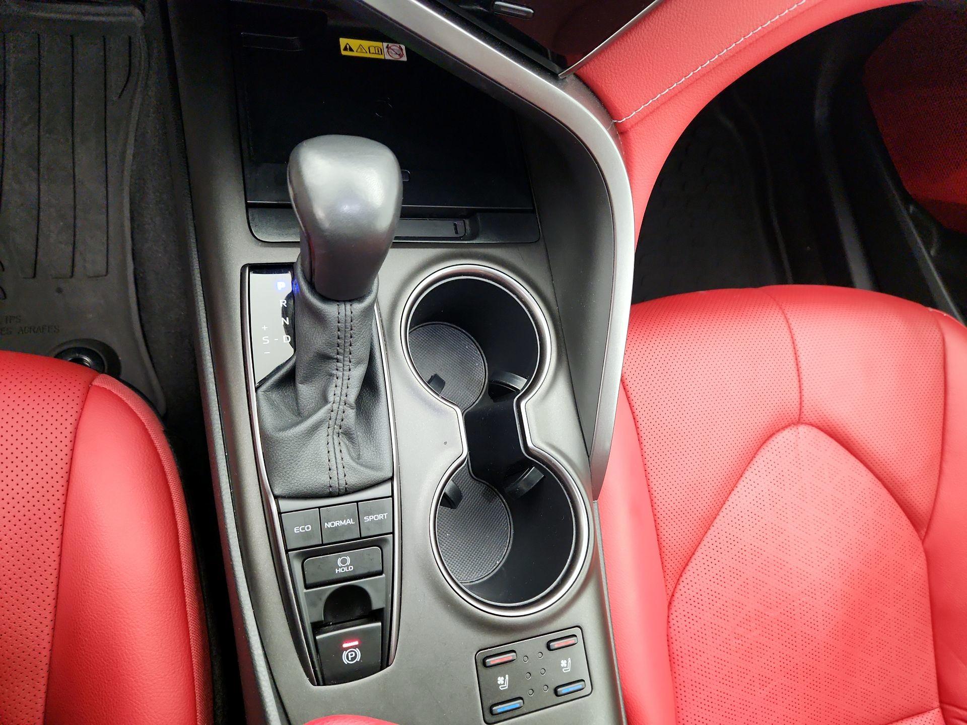 Thumbnail: 2024 Toyota Camry - 18