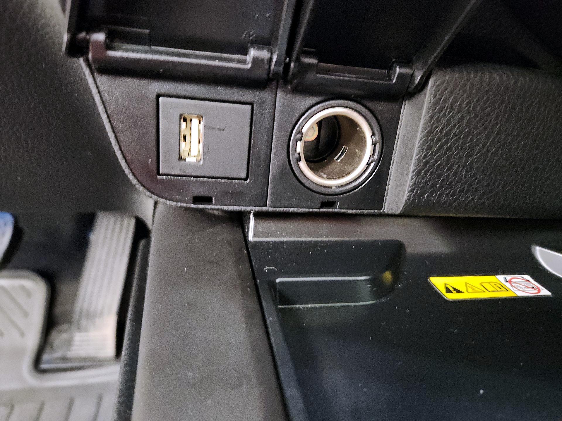 Thumbnail: 2024 Toyota Camry - 19