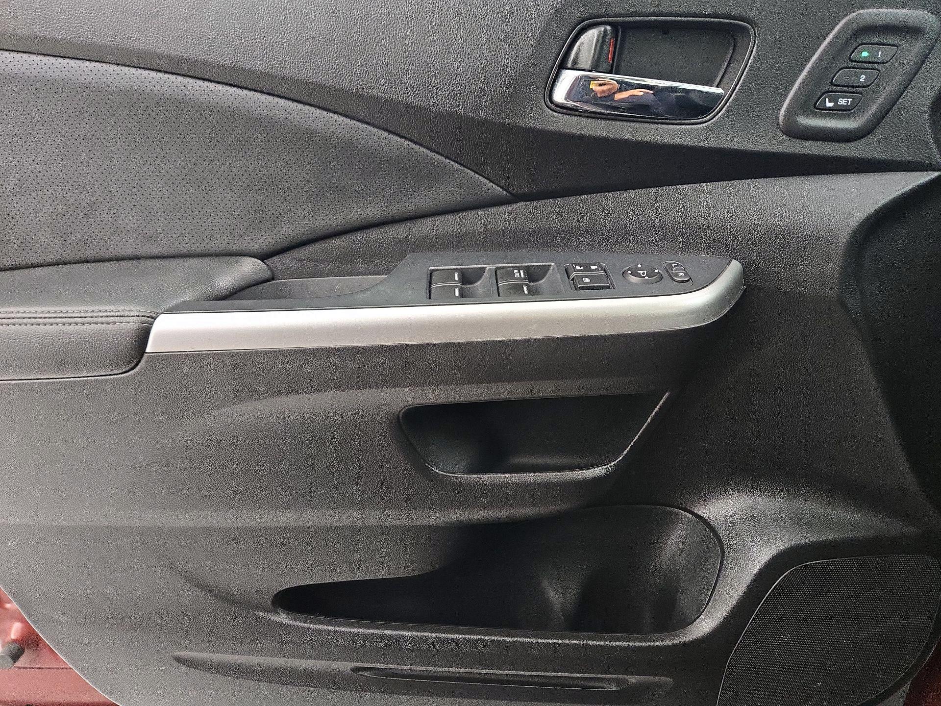 Thumbnail: 2016 Honda CR-V - 12