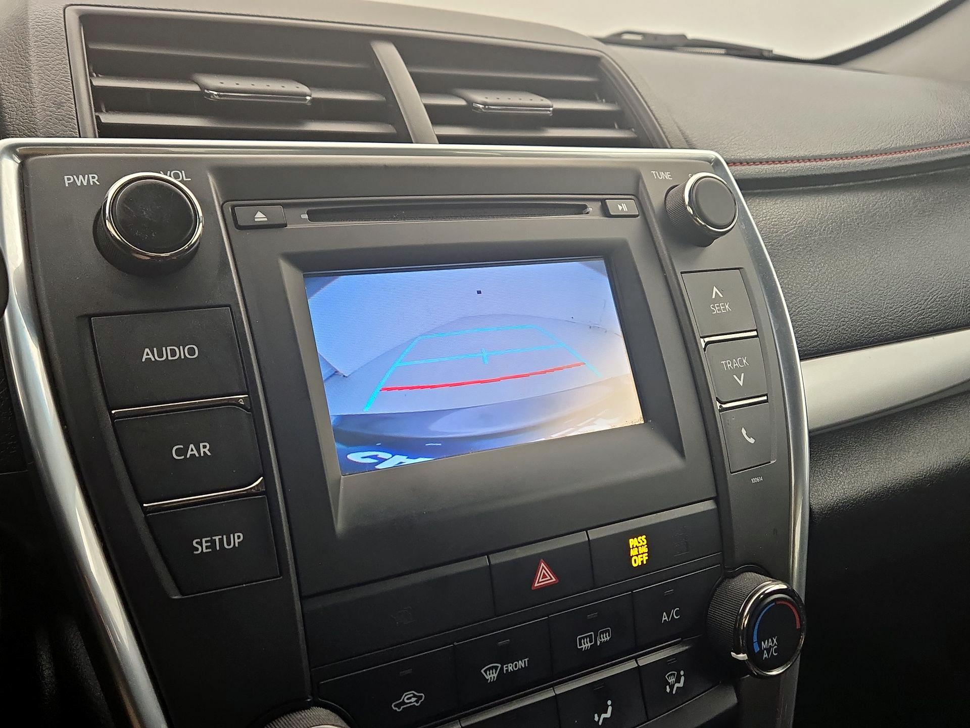 Thumbnail: 2017 Toyota Camry - 14