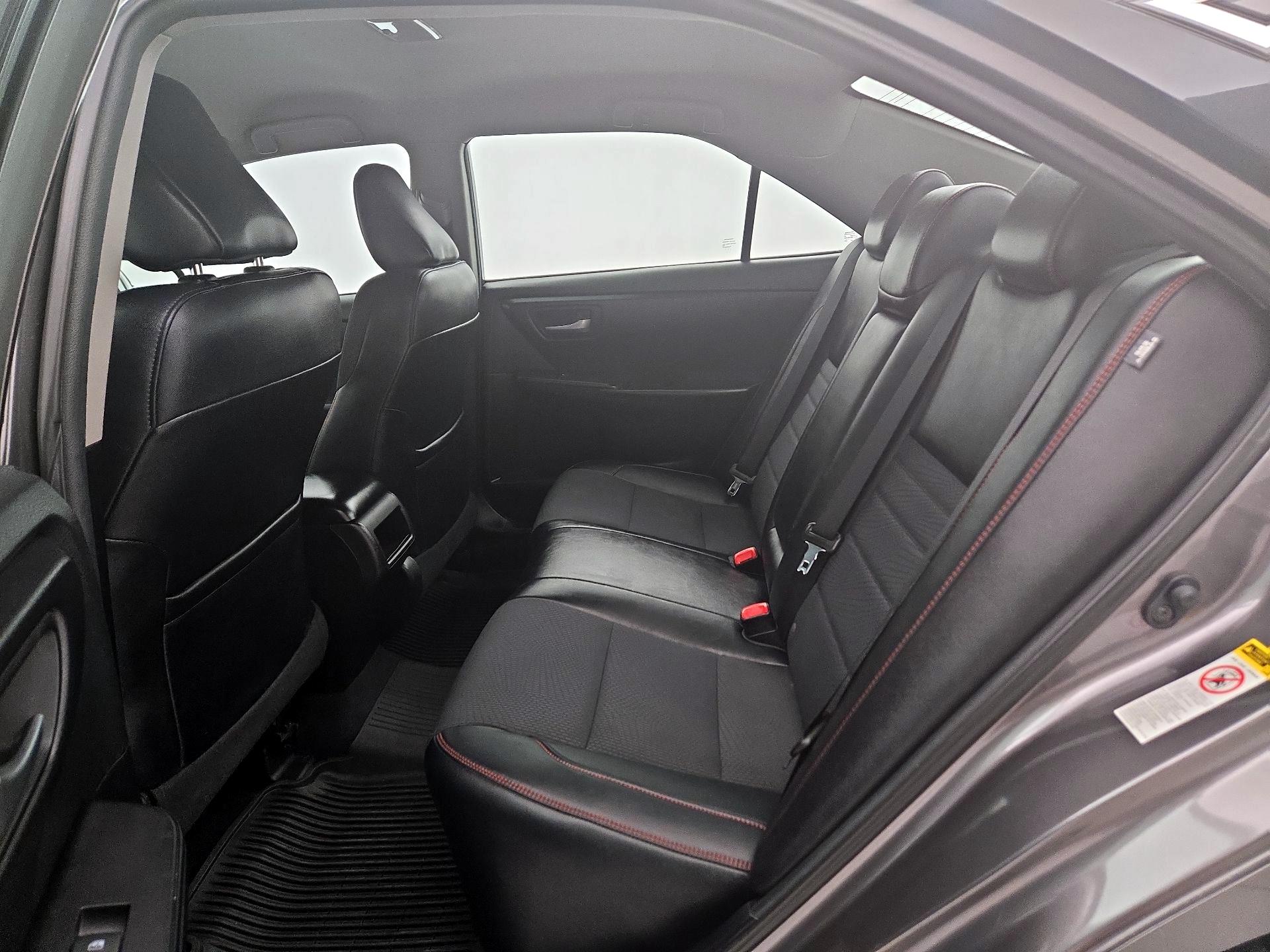 Thumbnail: 2017 Toyota Camry - 19