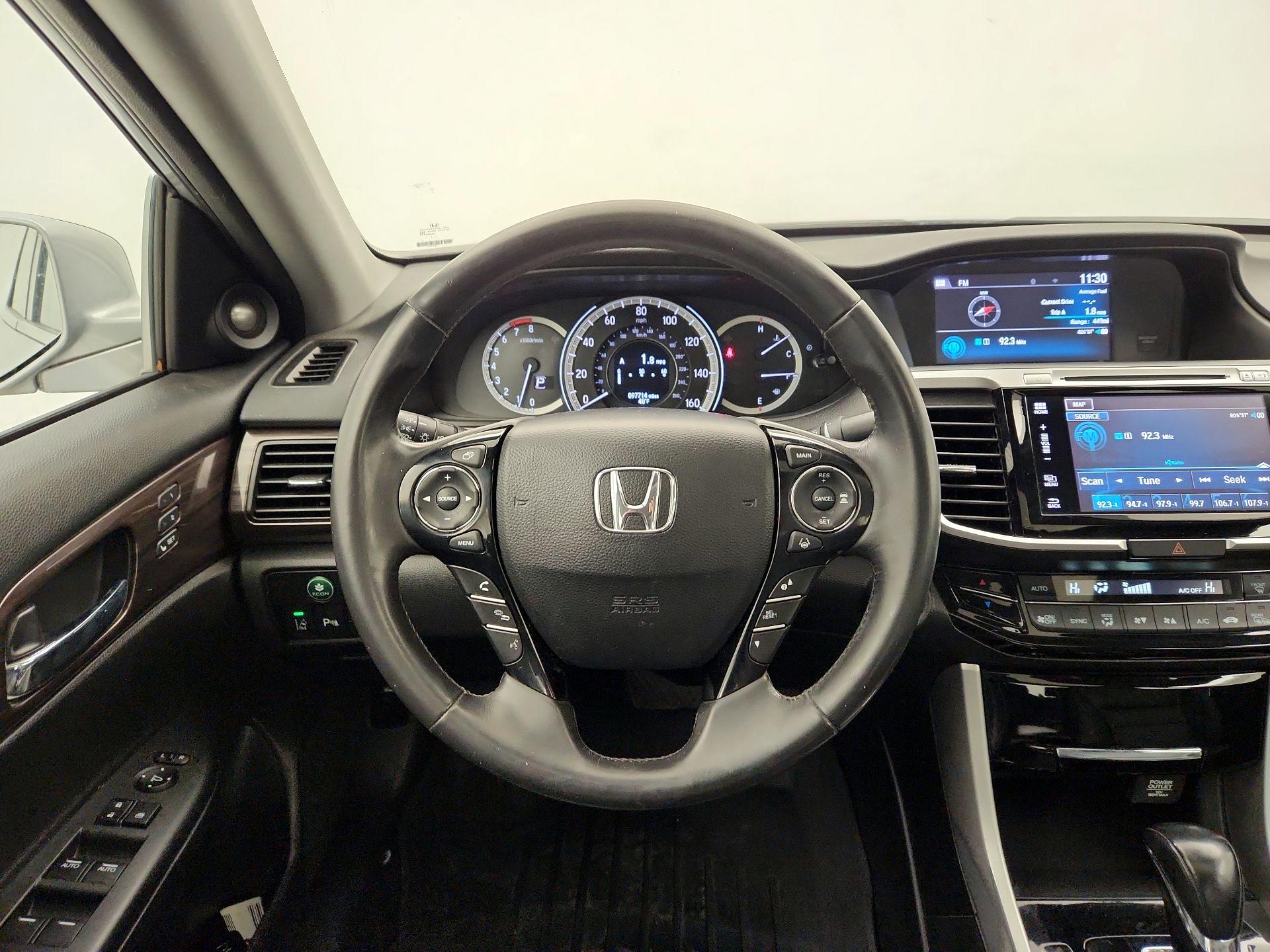Thumbnail: 2017 Honda Accord - 10
