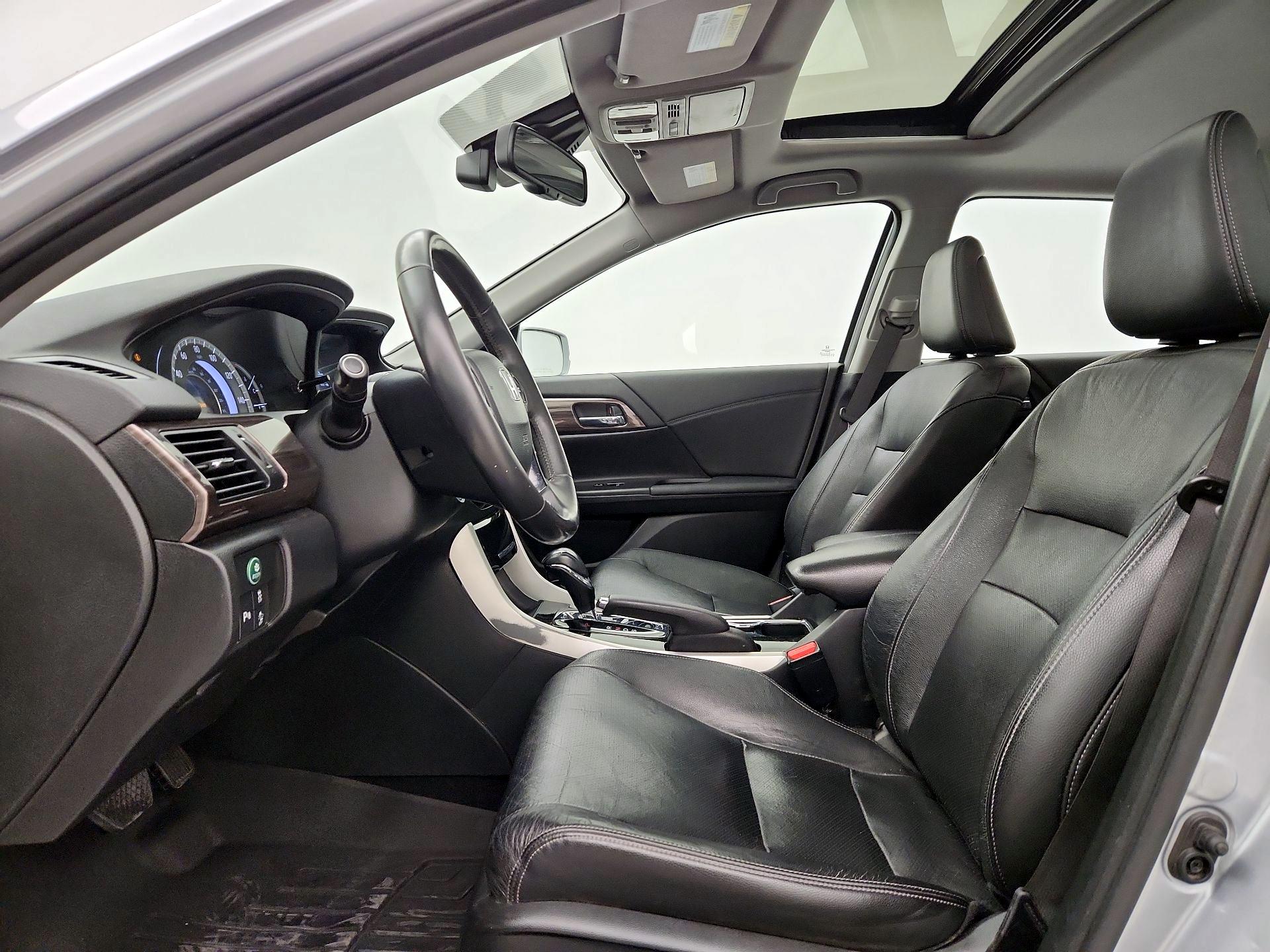 Thumbnail: 2017 Honda Accord - 11