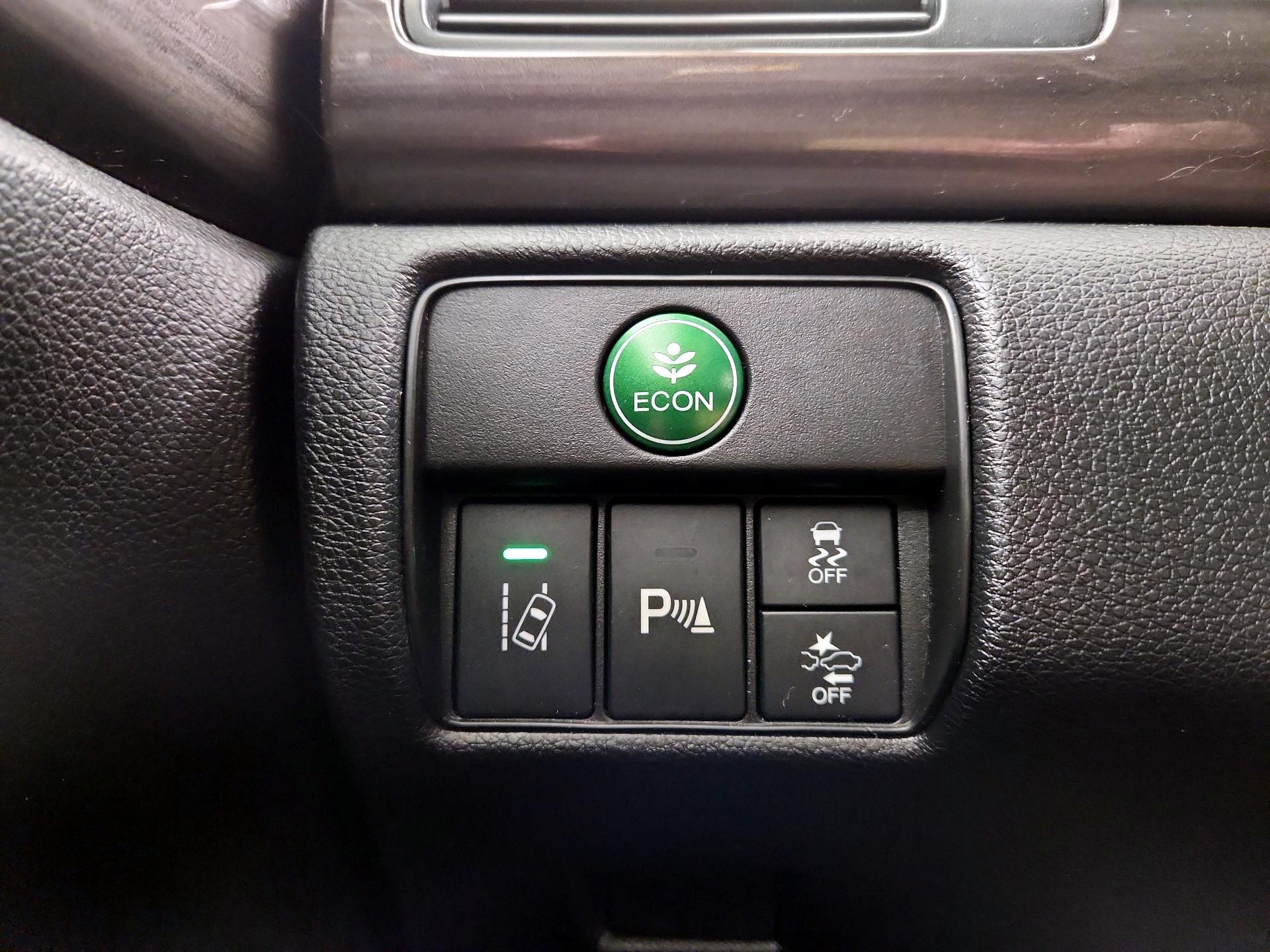 Thumbnail: 2017 Honda Accord - 13