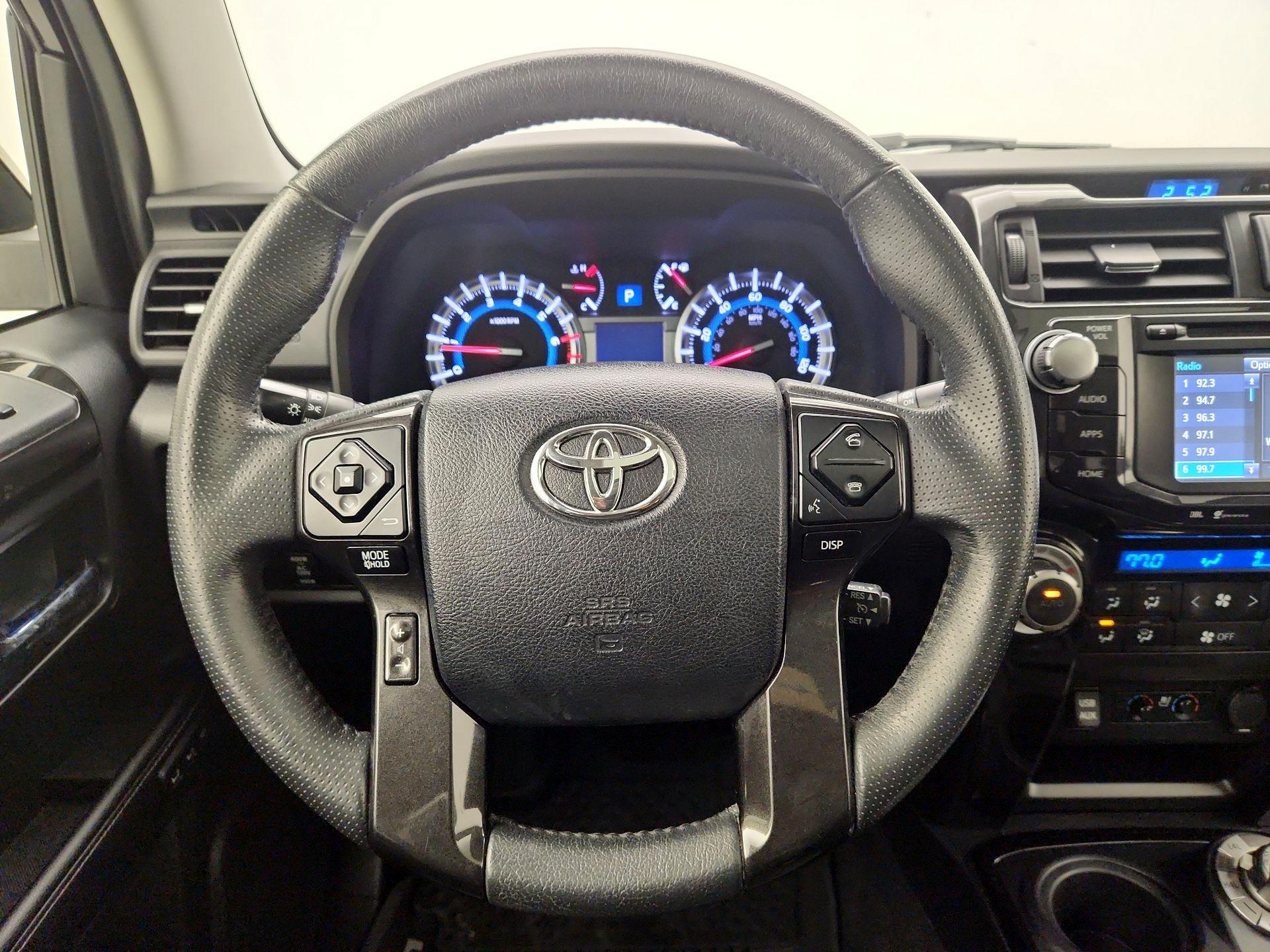 Thumbnail: 2019 Toyota 4Runner - 10