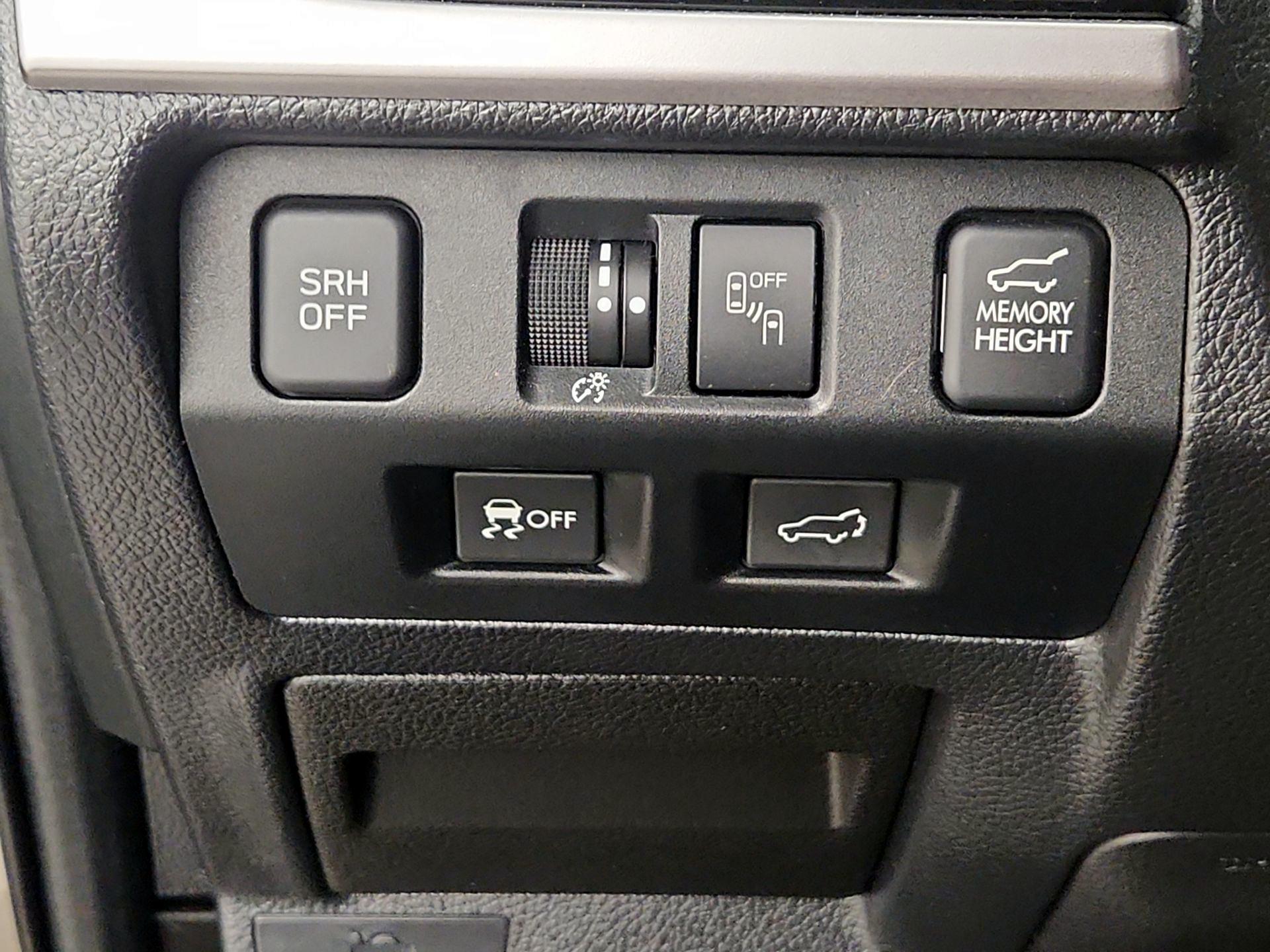 Thumbnail: 2017 Subaru Forester - 13