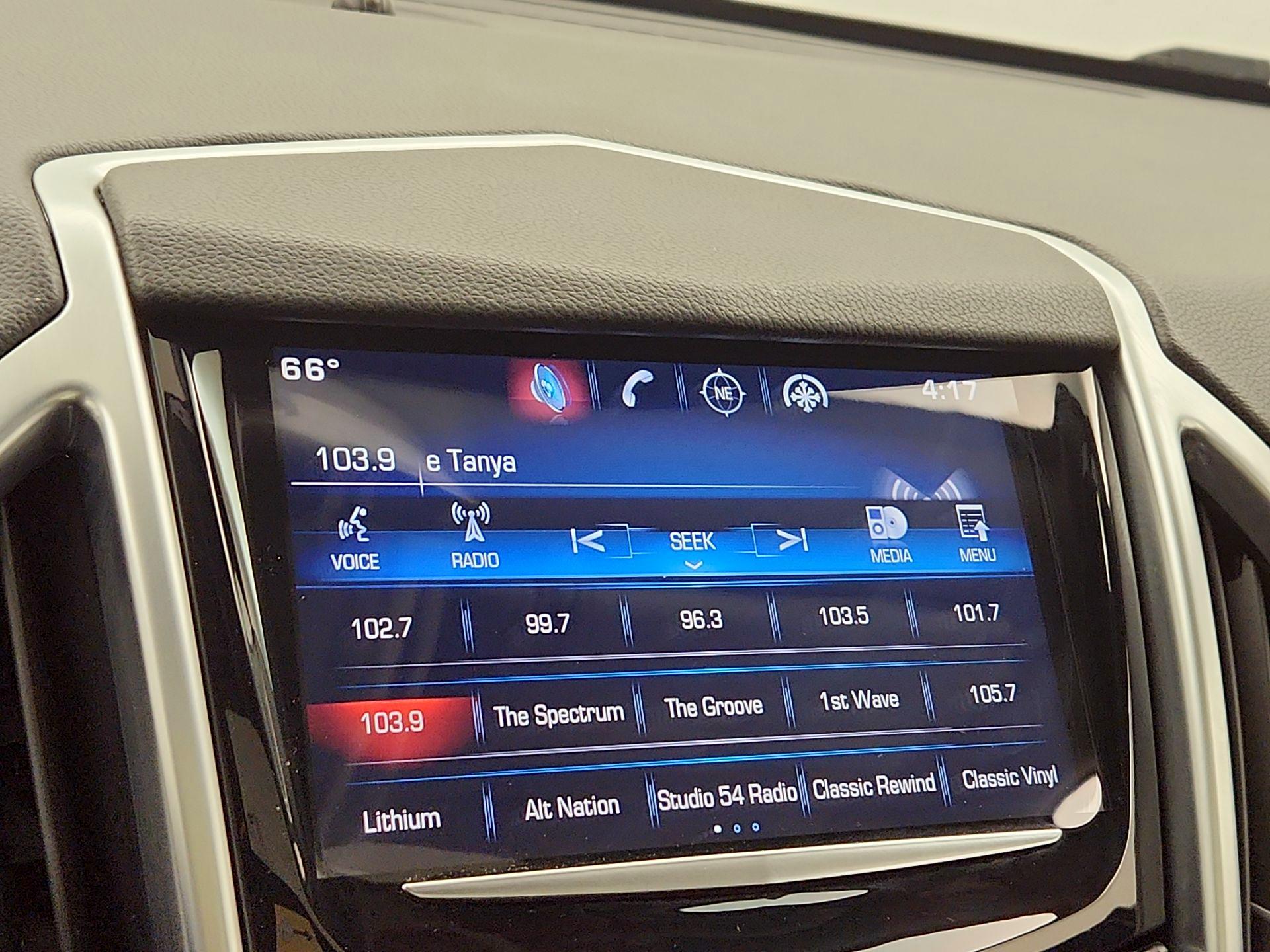 Thumbnail: 2015 Cadillac SRX - 15