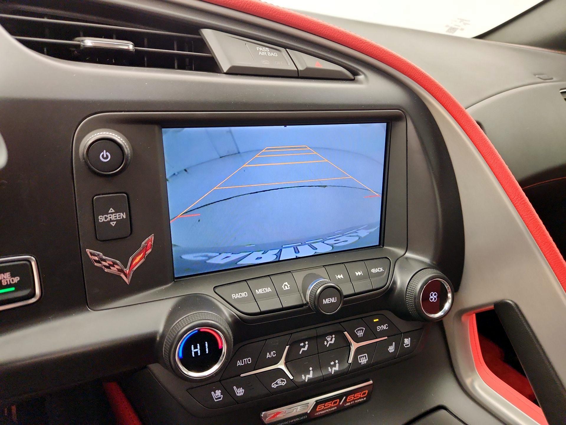 Thumbnail: 2015 Chevrolet Corvette - 15