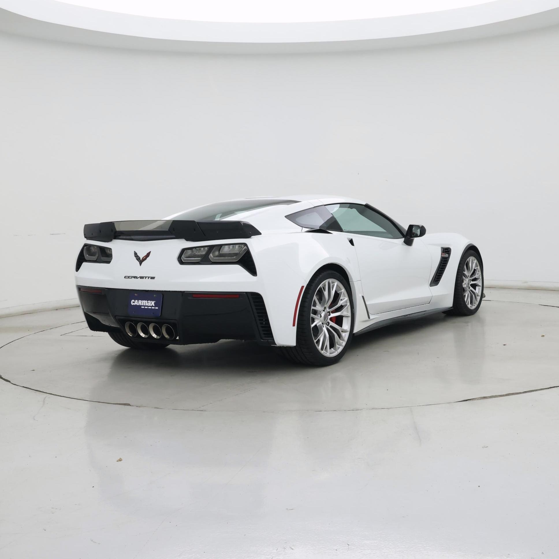 Thumbnail: 2015 Chevrolet Corvette - 8