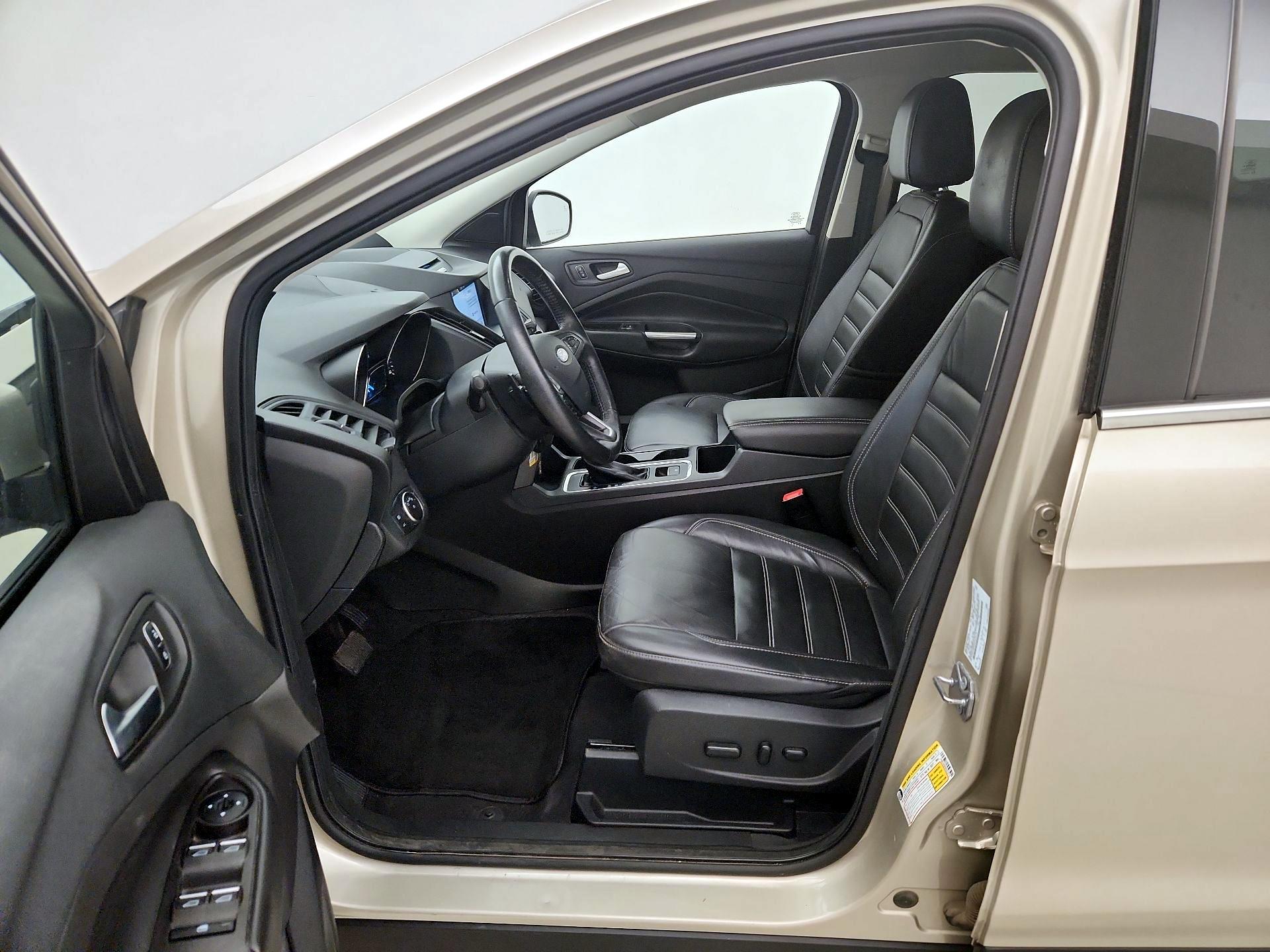 Thumbnail: 2017 Ford Escape - 11