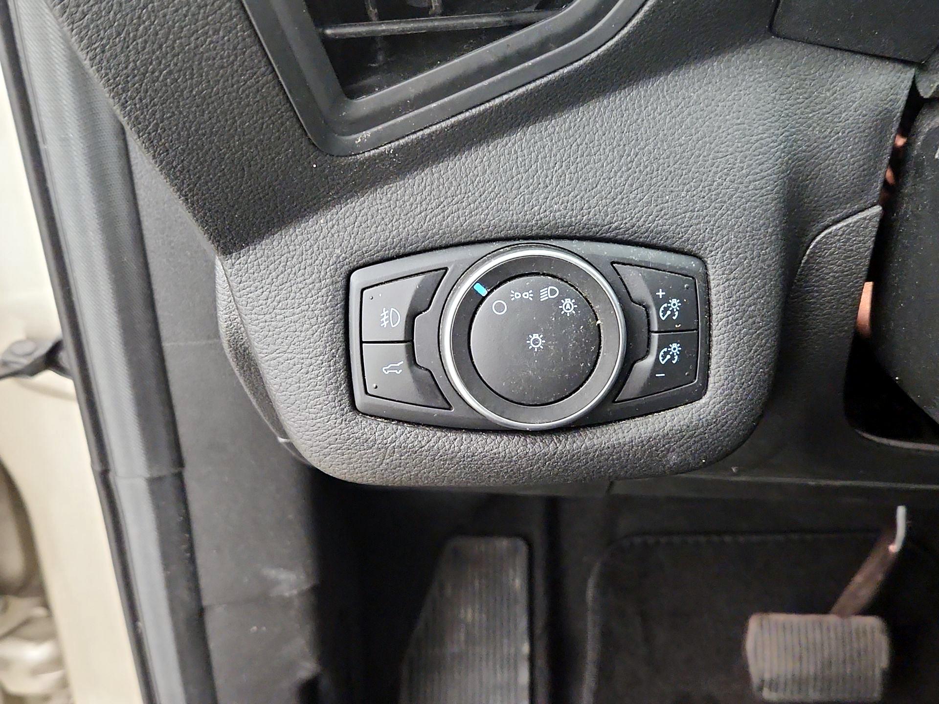 Thumbnail: 2017 Ford Escape - 13