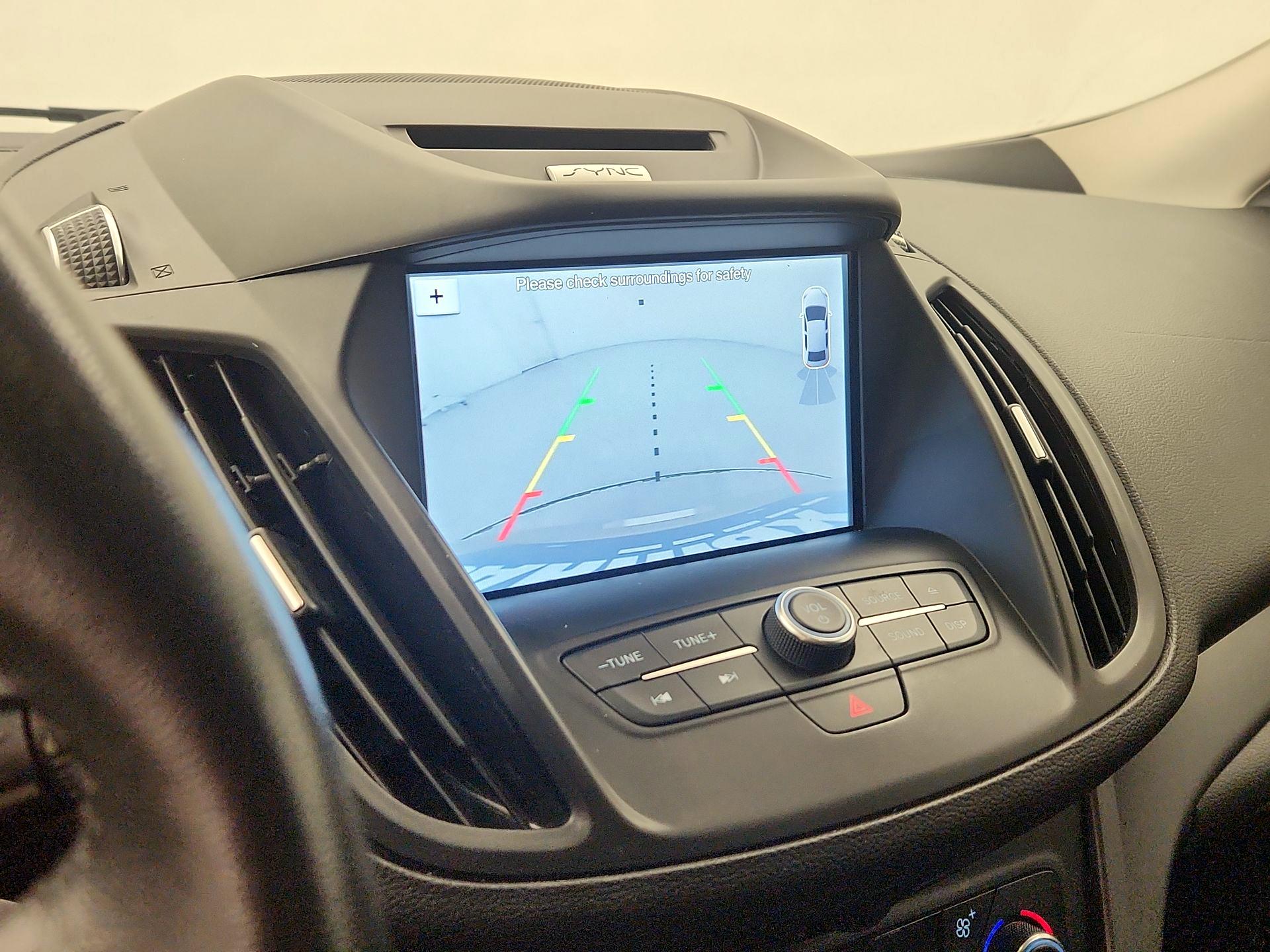 Thumbnail: 2017 Ford Escape - 15