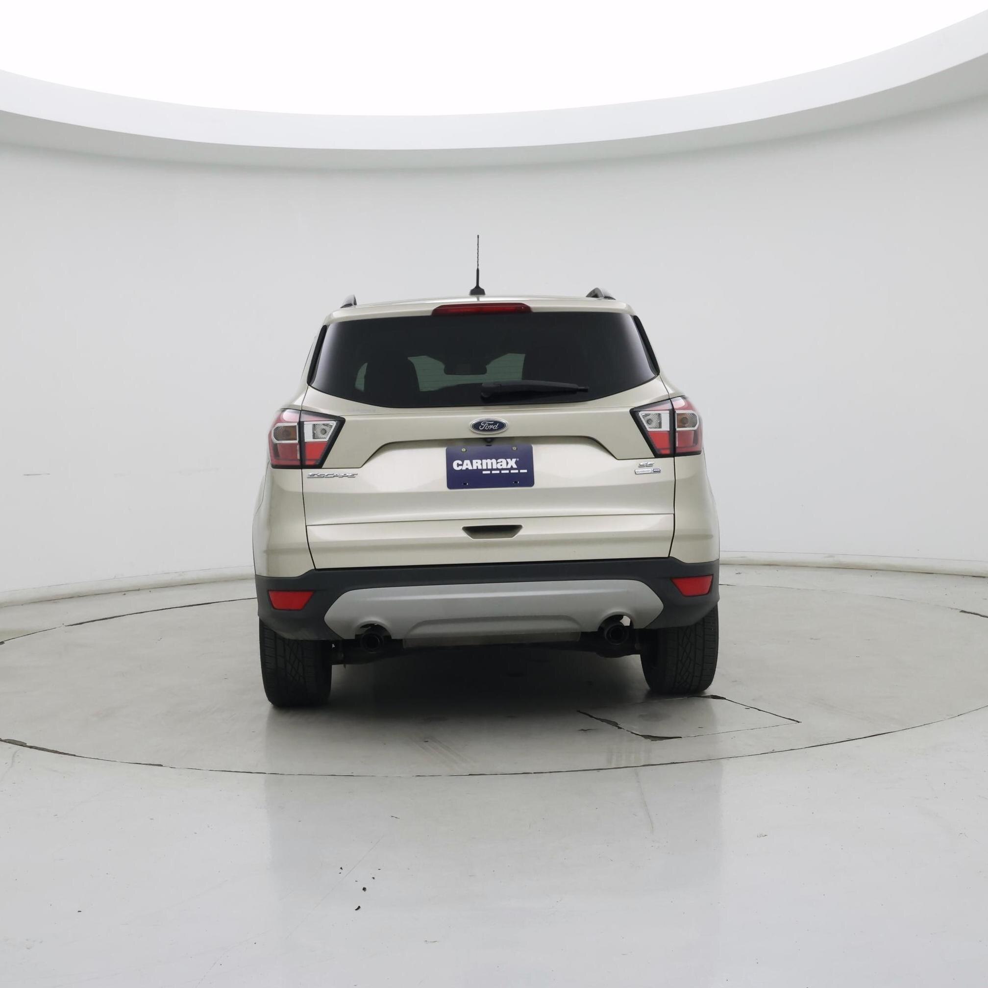 Thumbnail: 2017 Ford Escape - 6