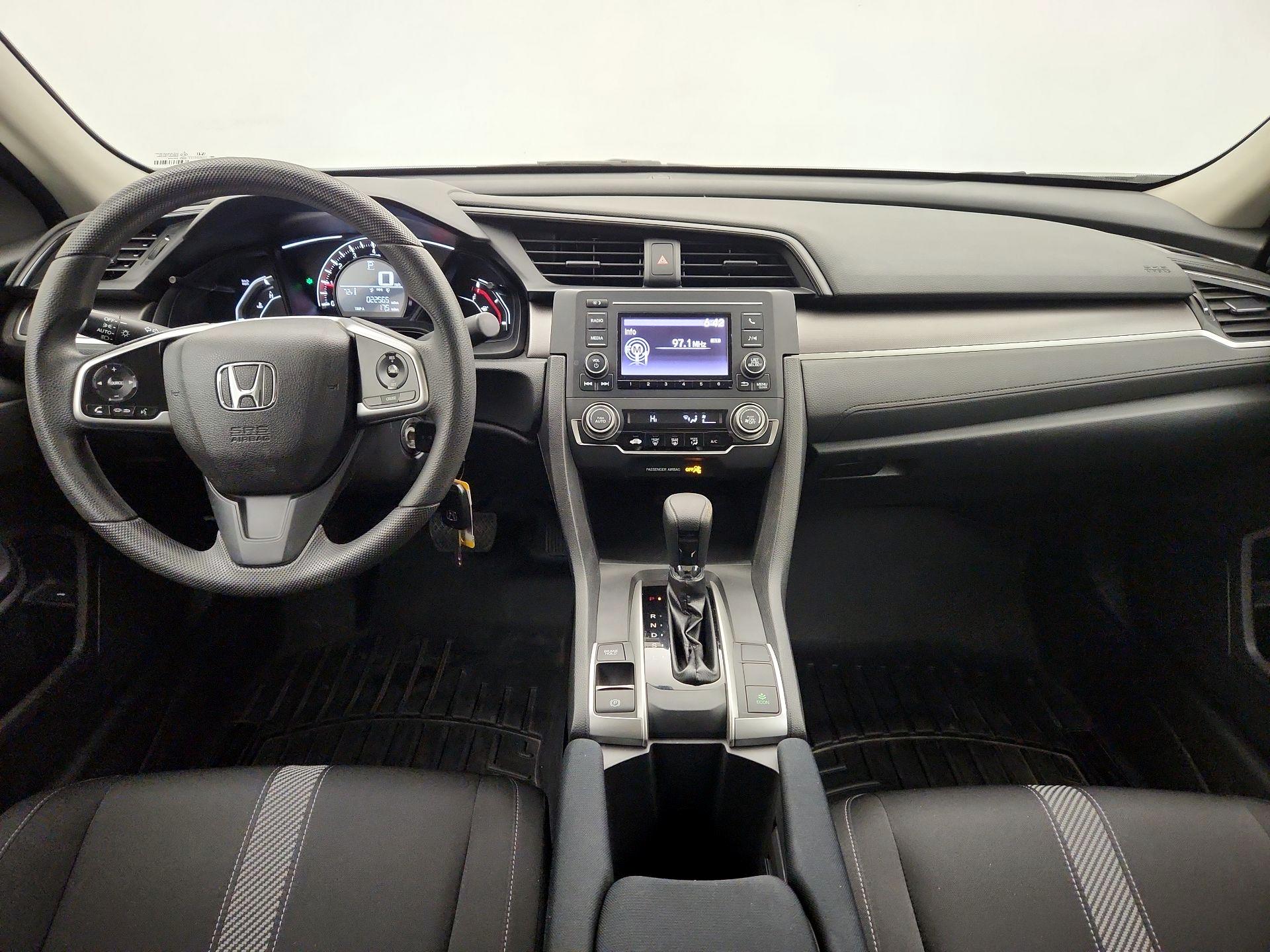 Thumbnail: 2017 Honda Civic - 9