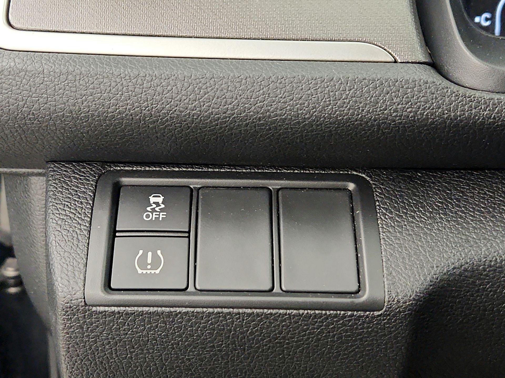 Thumbnail: 2017 Honda Civic - 13