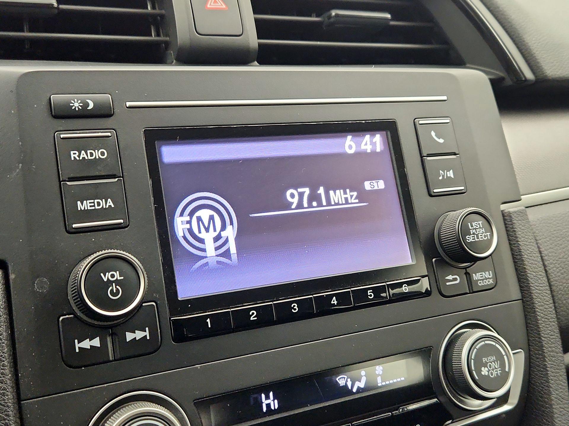 Thumbnail: 2017 Honda Civic - 15