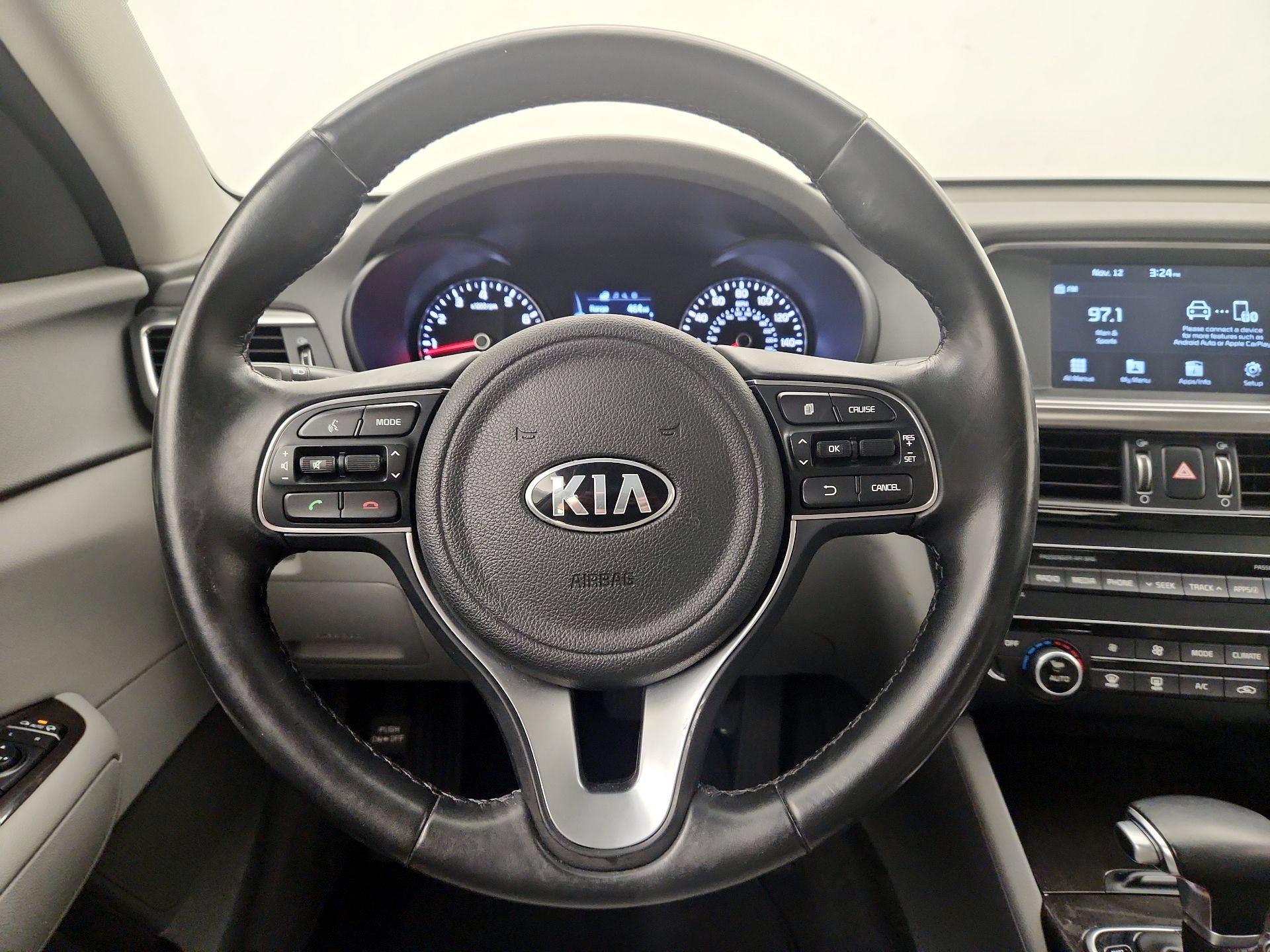 Thumbnail: 2018 Kia Optima - 10