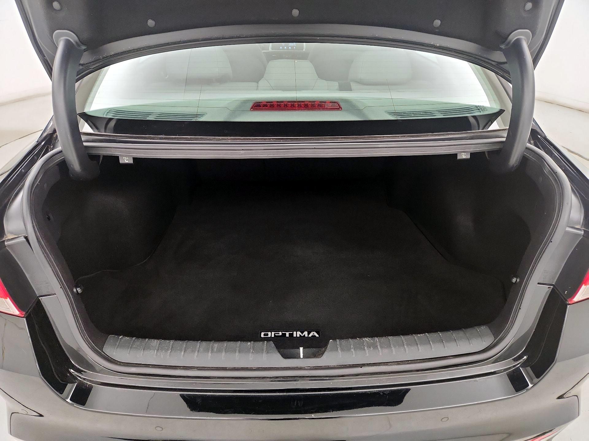 Thumbnail: 2018 Kia Optima - 20