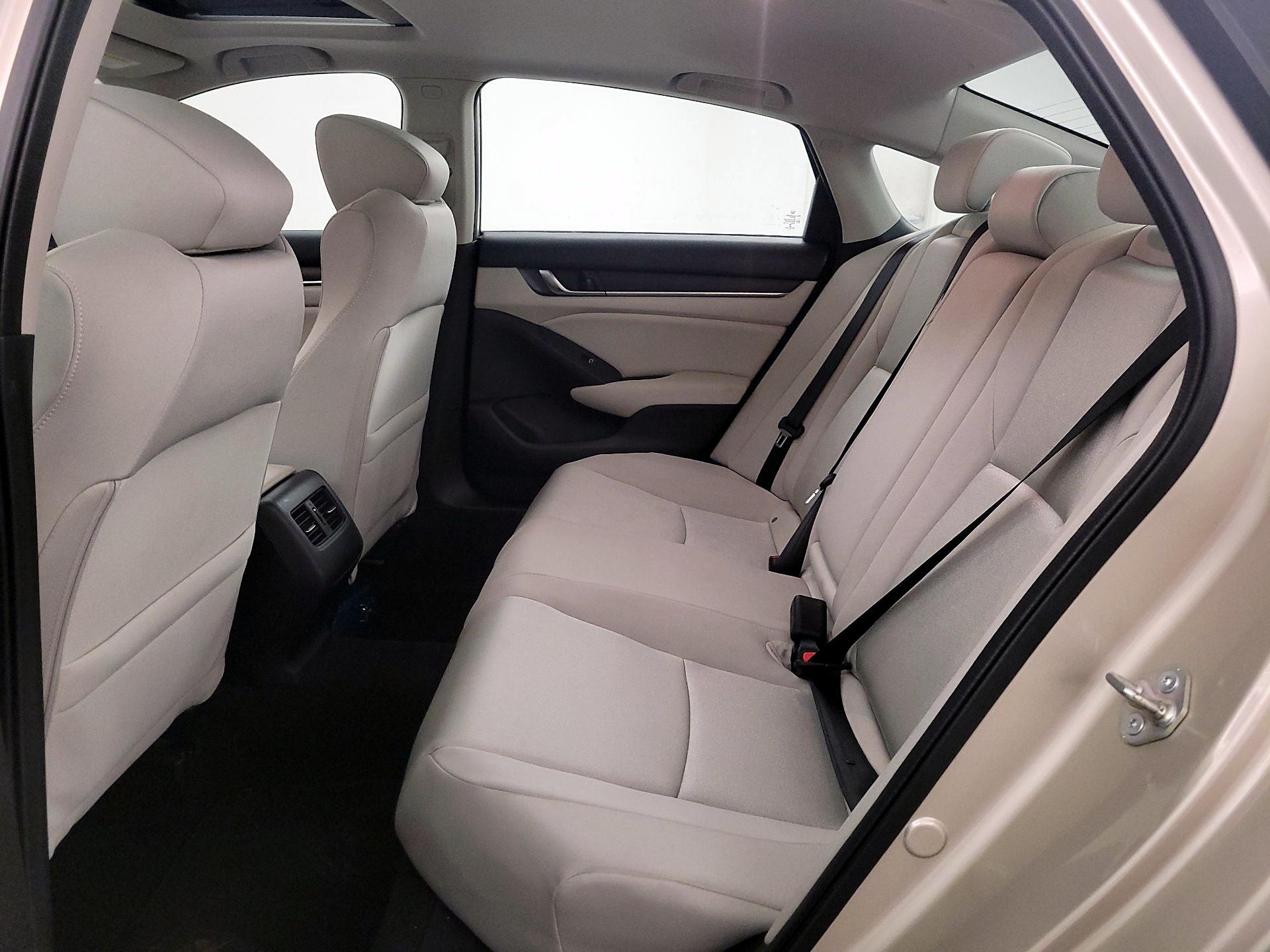 Thumbnail: 2018 Honda Accord - 20