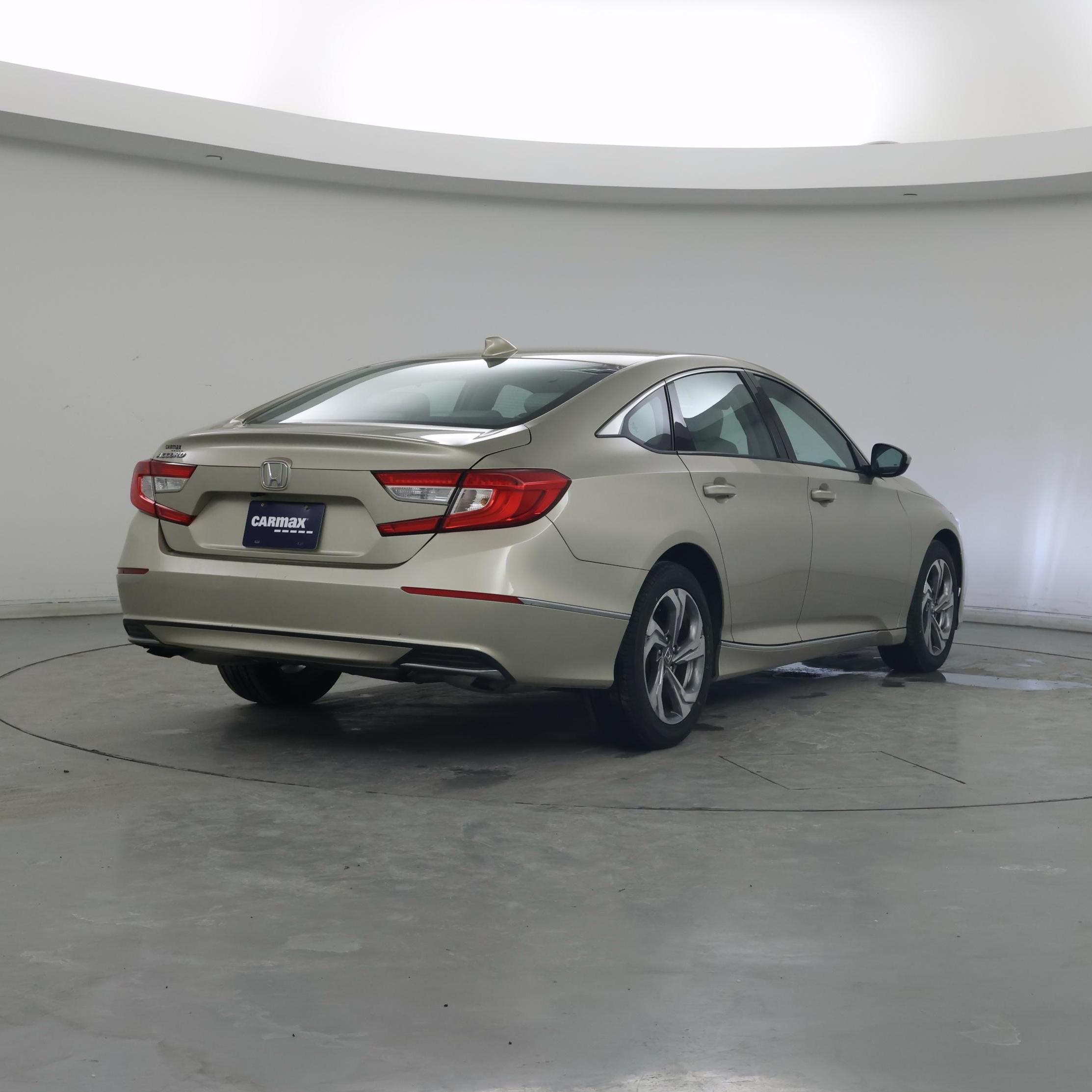 Thumbnail: 2018 Honda Accord - 8