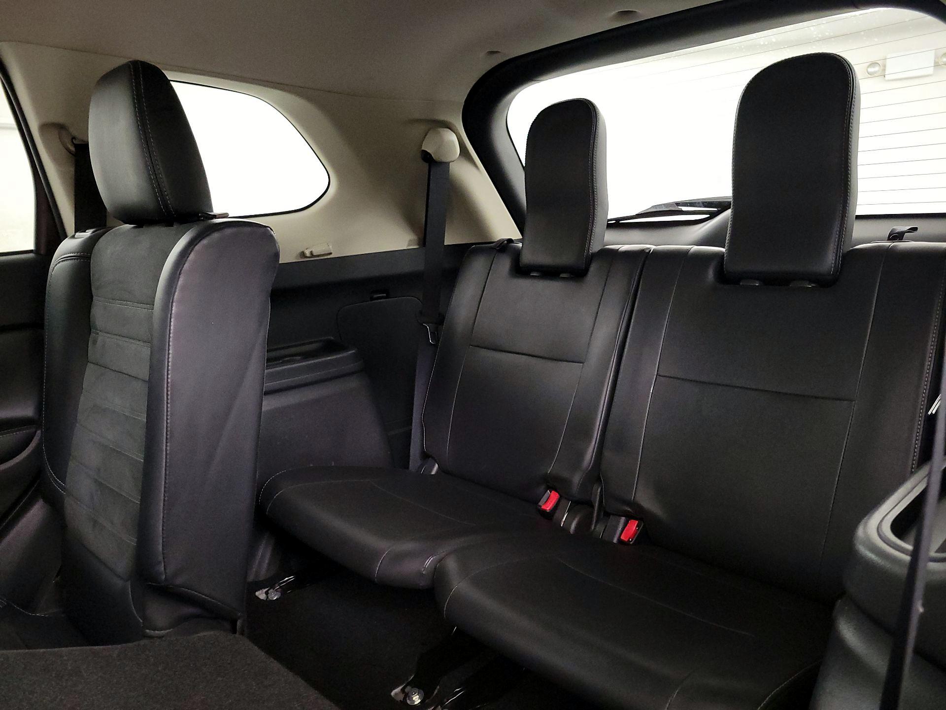 Thumbnail: 2019 Mitsubishi Outlander - 20