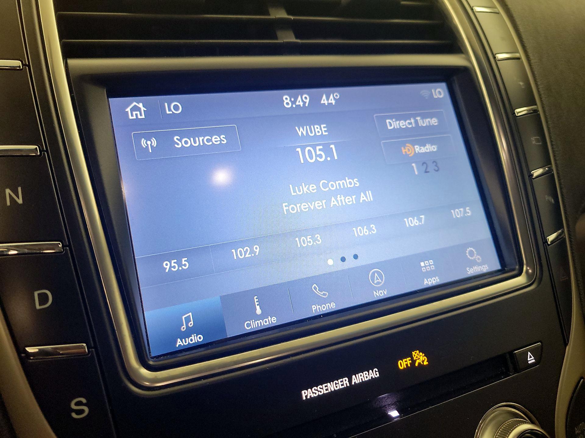 Thumbnail: 2019 Lincoln Nautilus - 16